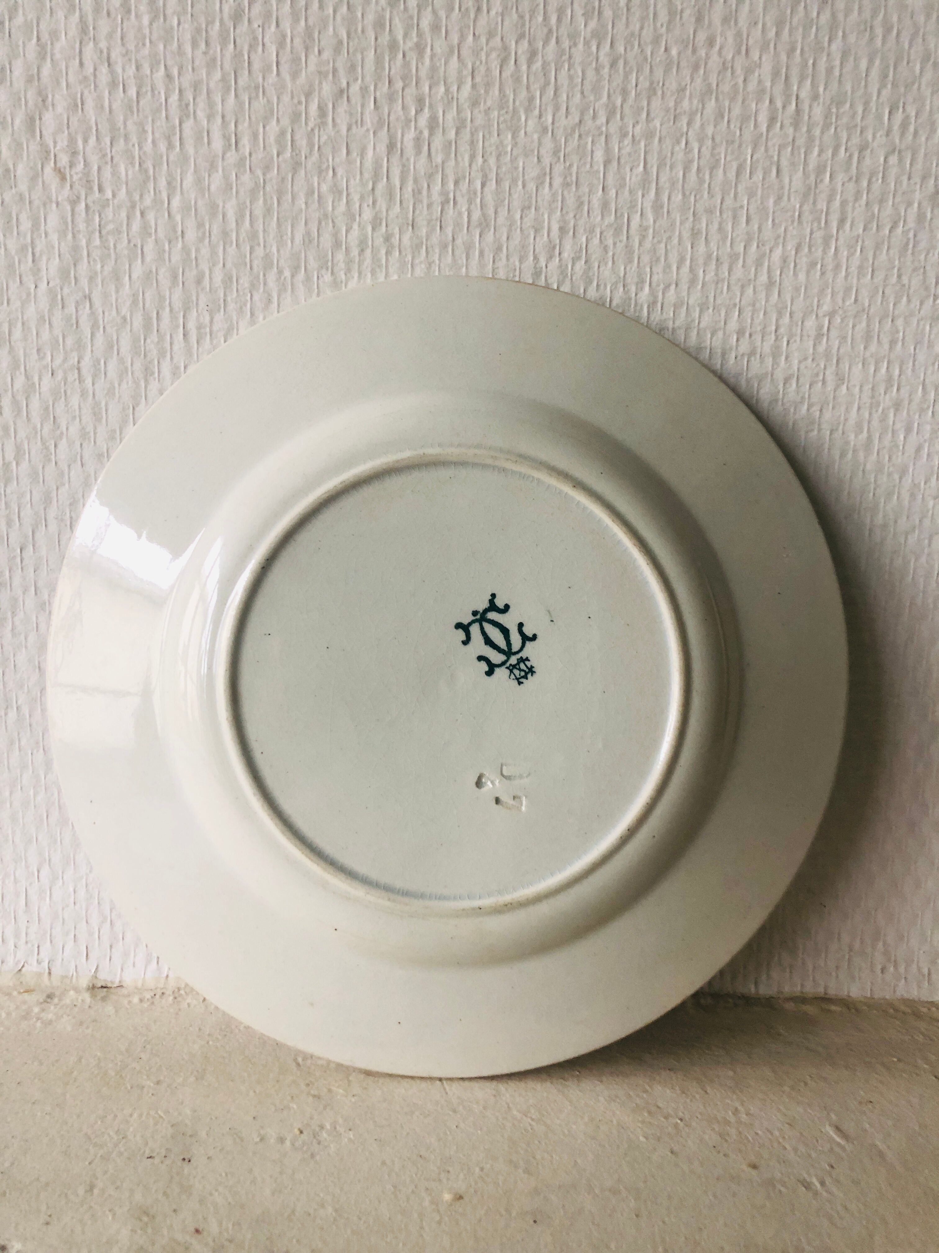 Creil & Montereau talking plate