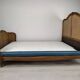 Vintage canned basket bed