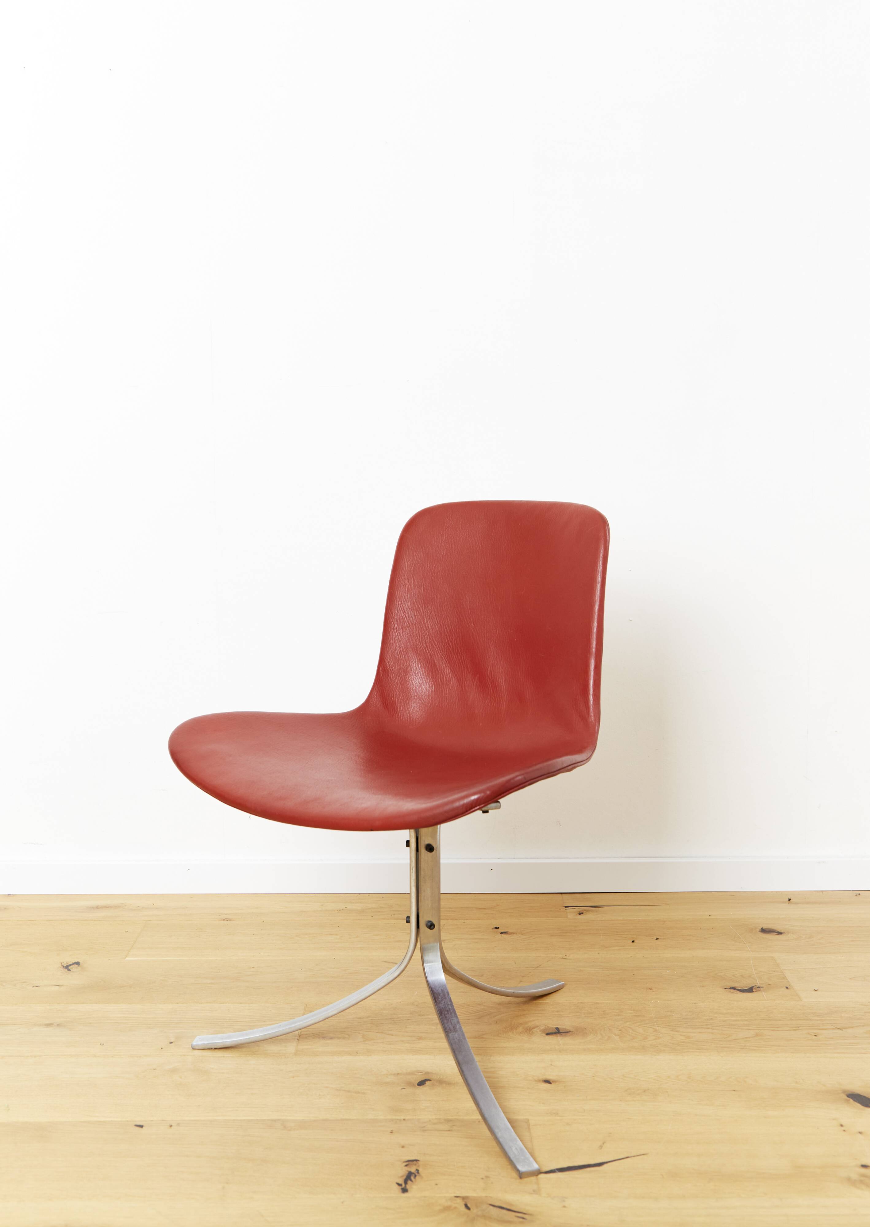 Chaise Poul Kjærholm PK9 pour Fritz Hansen