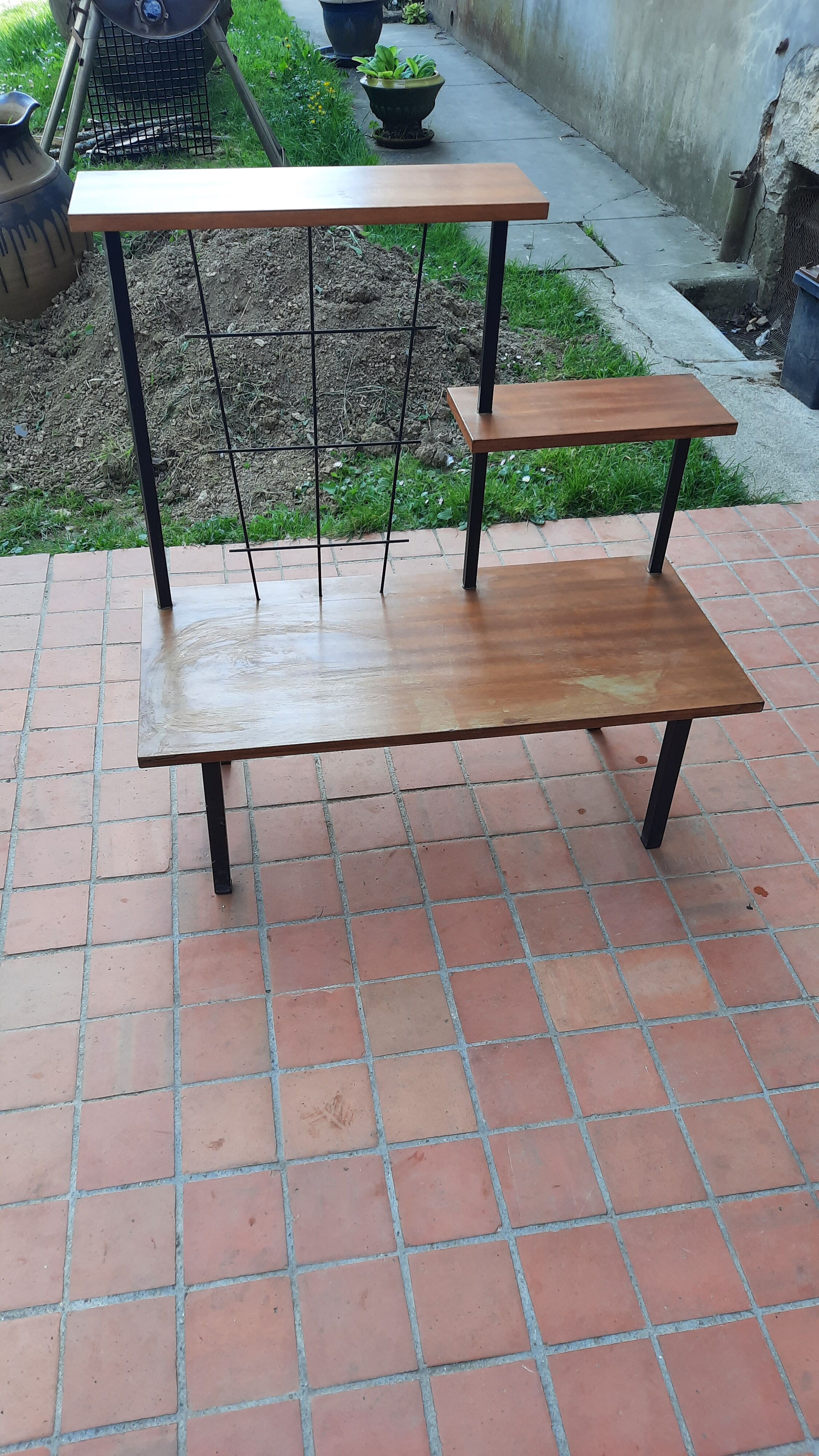Étagère scandinave