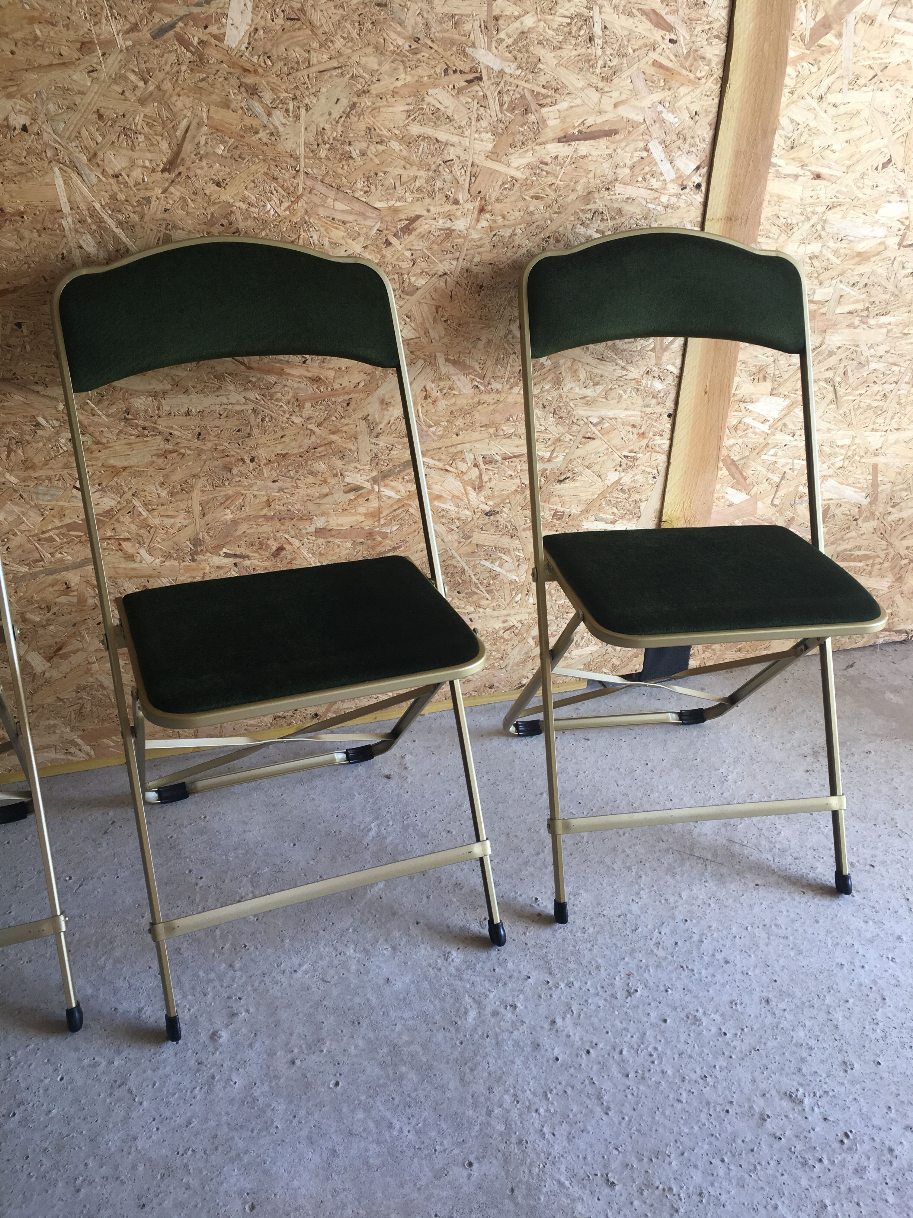 Lot of 4 golden folding chairs green velvet