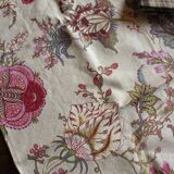 6 brown checkered table napkins with vintage flowers