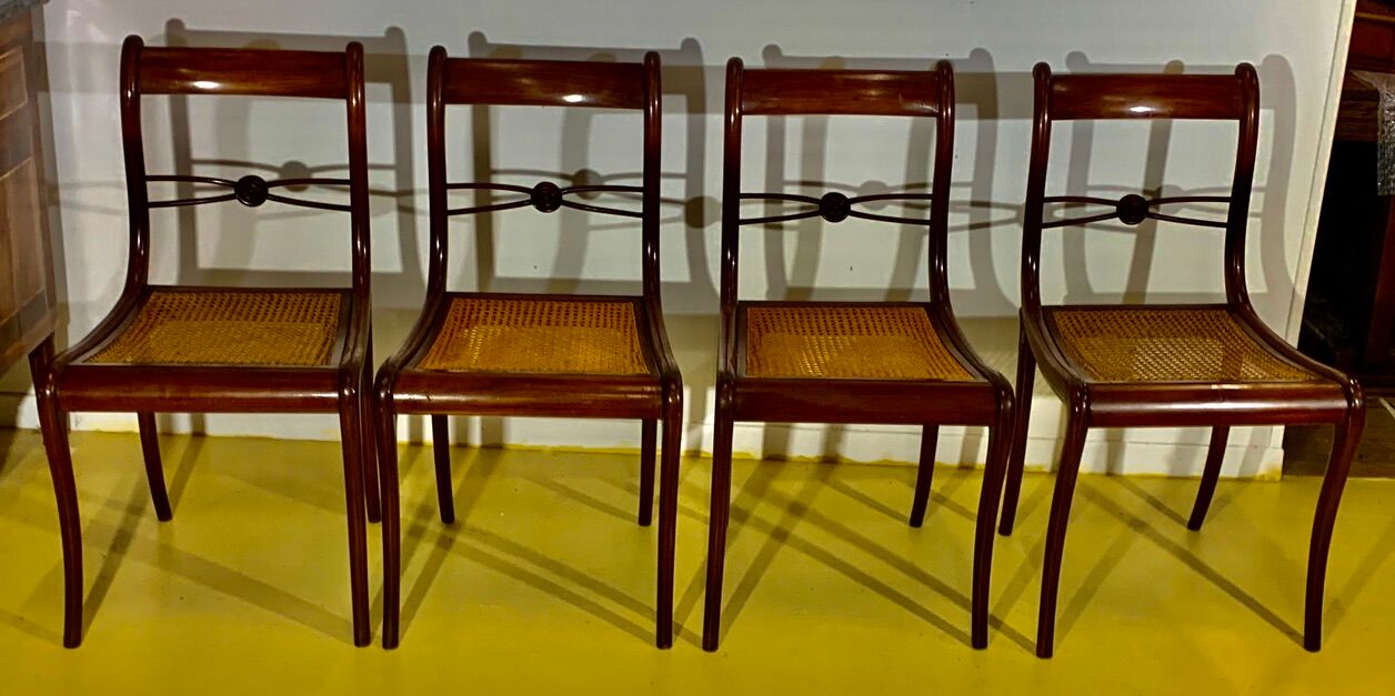4 chaises style directoire en acajou massif