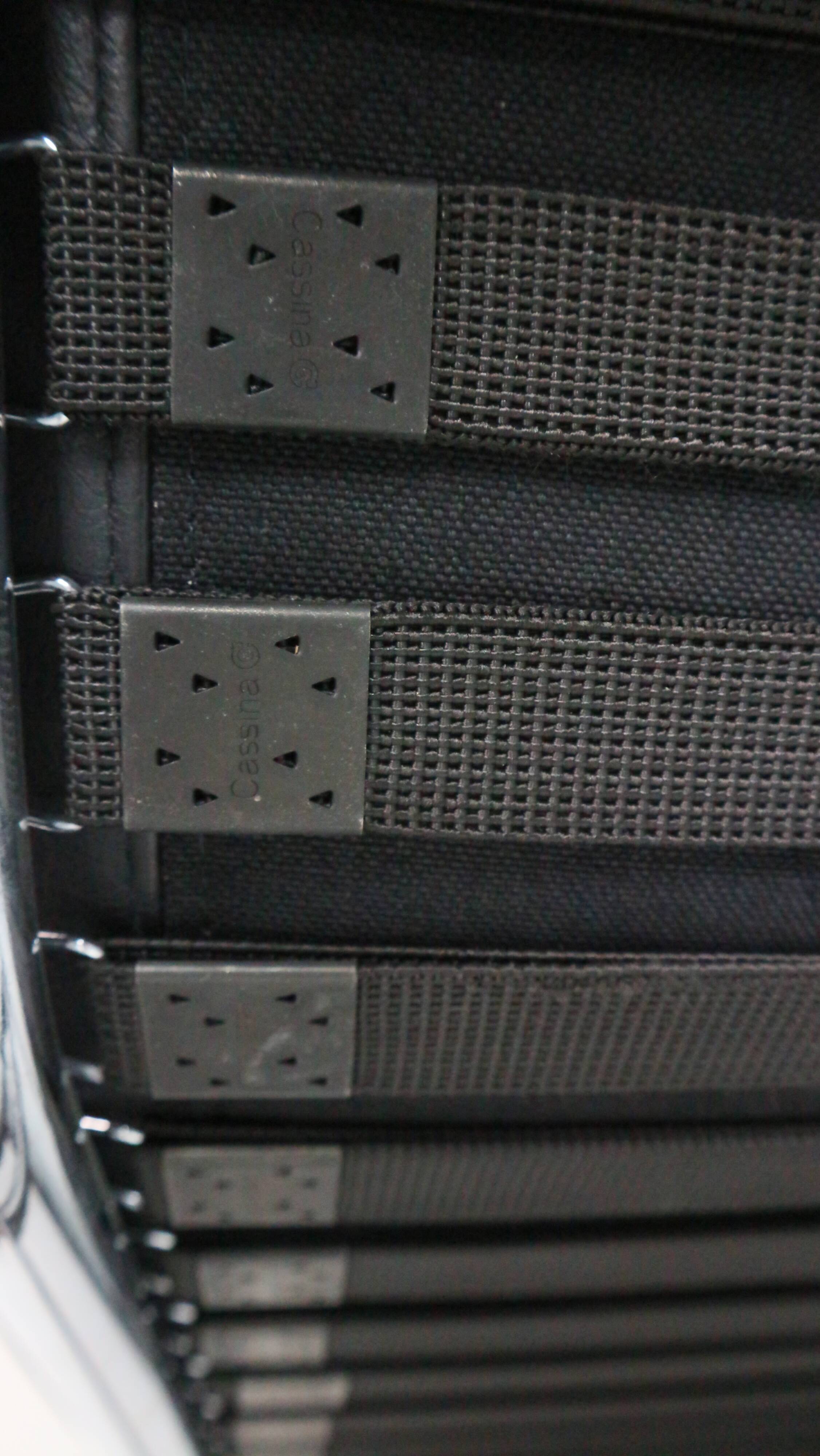 Chaise longue LC4 en cuir noir par Le Corbusier pour Cassina, années 1980