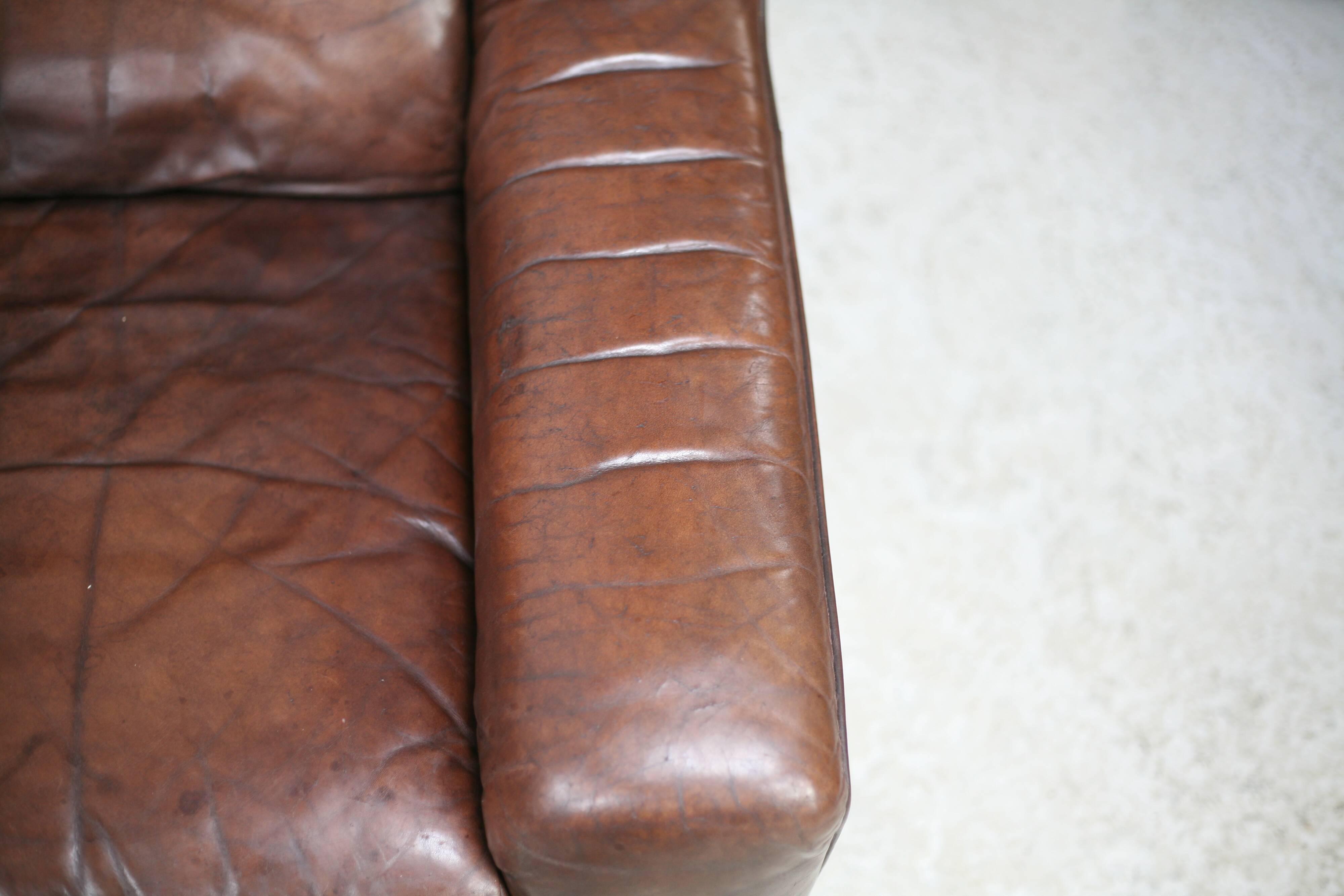 De Sede DS 43 sofa. 2 seats, leather, Switzerland, circa 1970