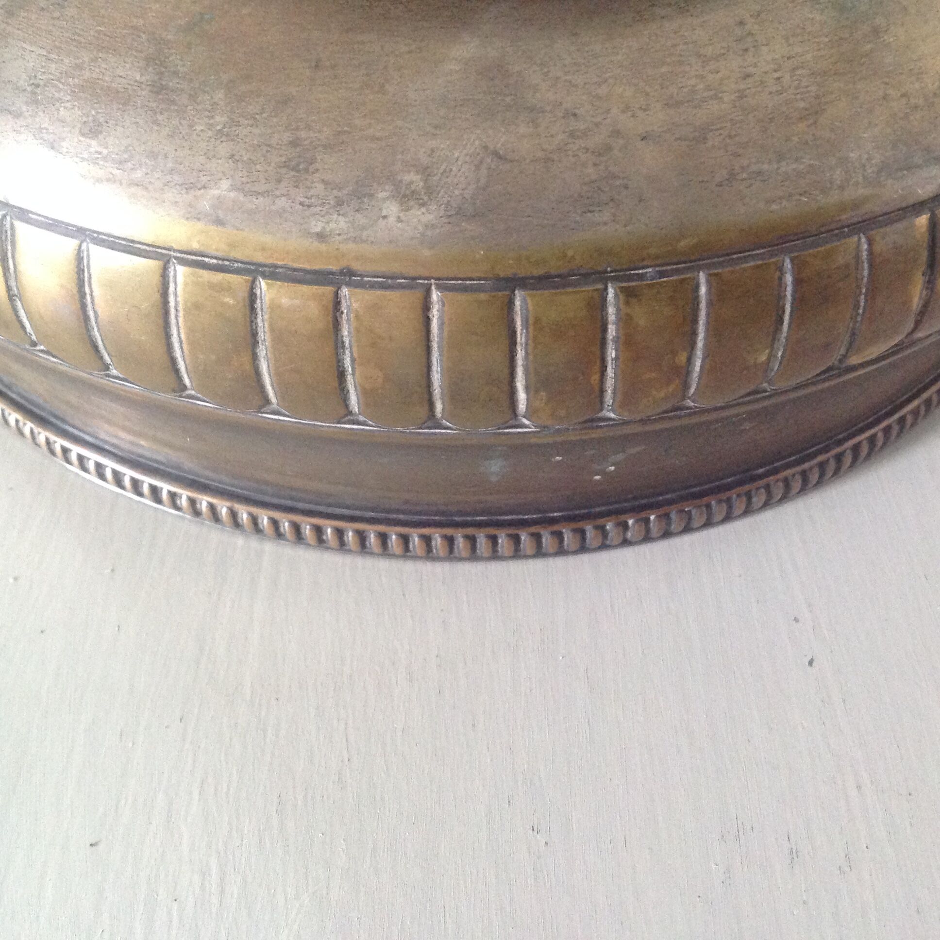 Silver metal compotier