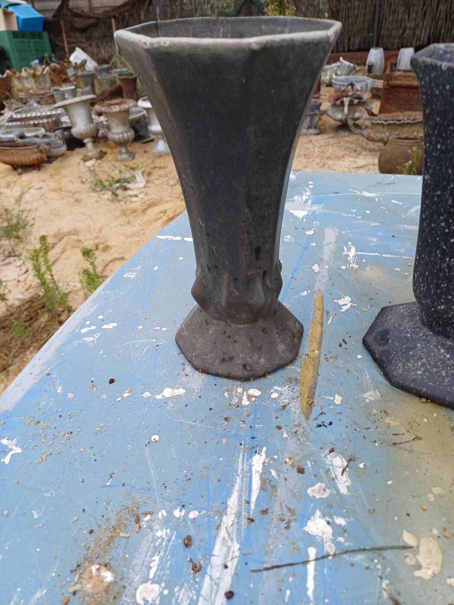 Lot of 6 Cast Iron Vases from 1900 from Charleville-Mézières