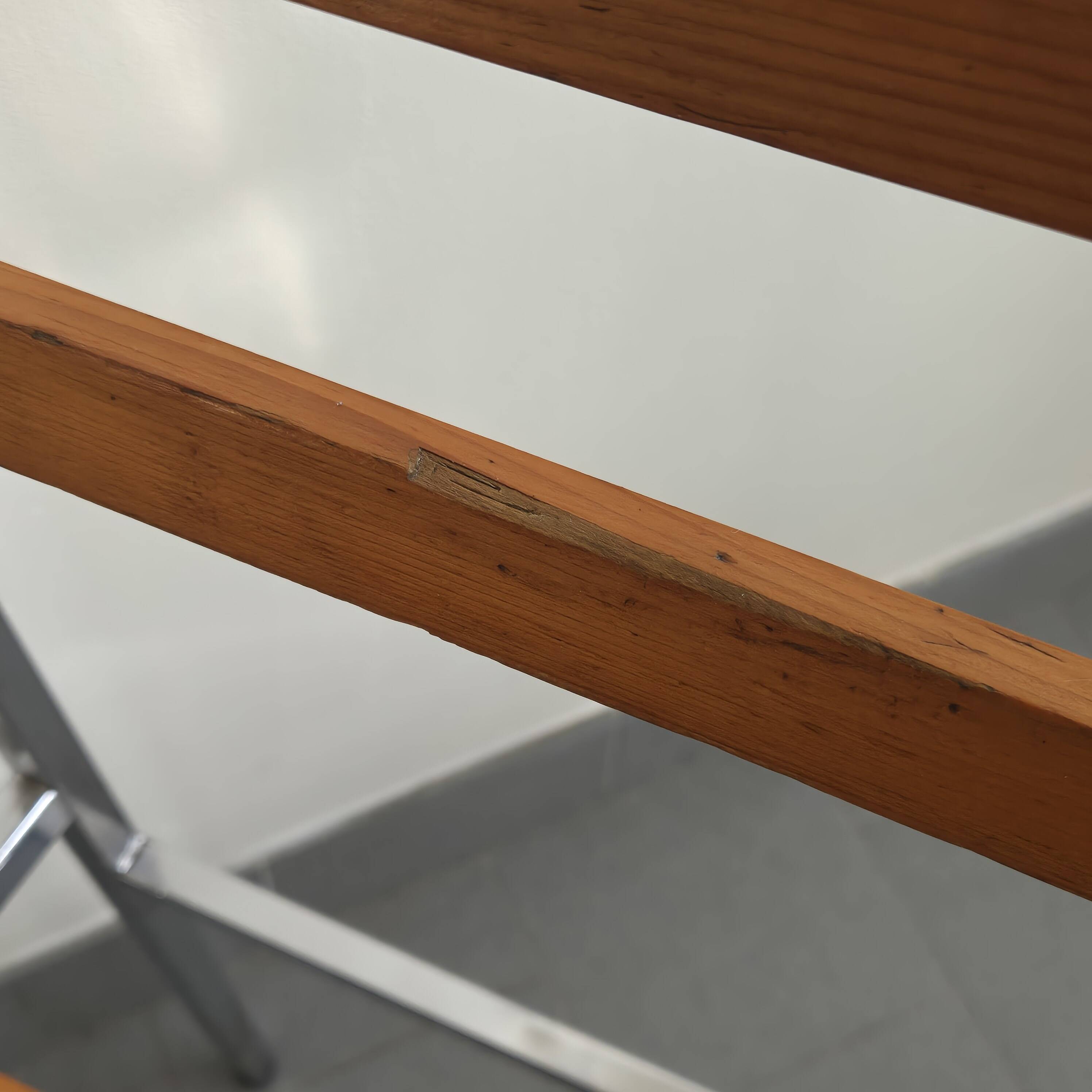 Set of 4 vintage chairs 1960