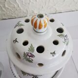 Ensemble théière sur chauffe plat et brûle parfum porcelaine à décor florale peint à la main