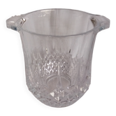 Pineapple-shaped glass bottle cooler with facets