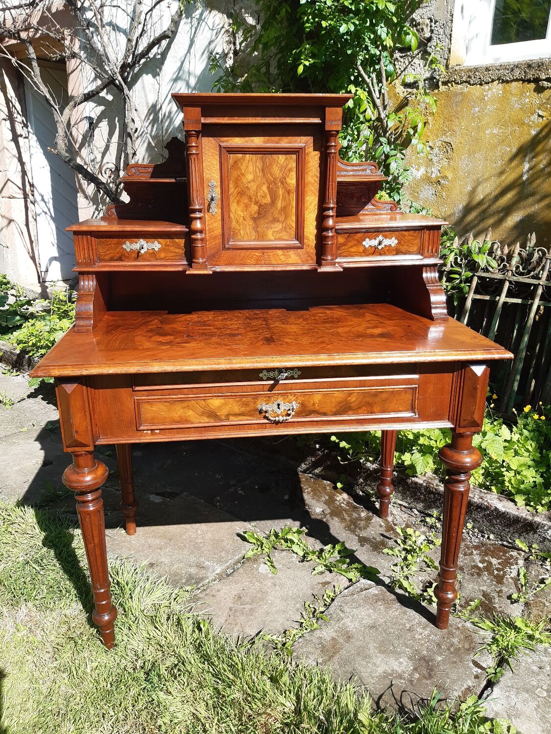 Walnut stepped desk nineteenth era