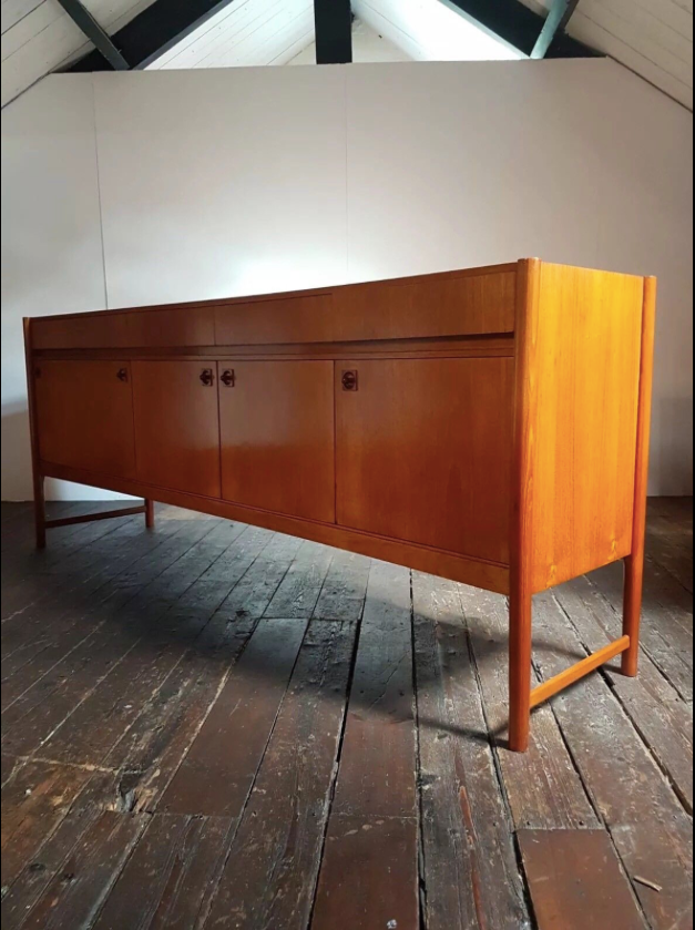 buffet by McIntosh from HA of the 1960s