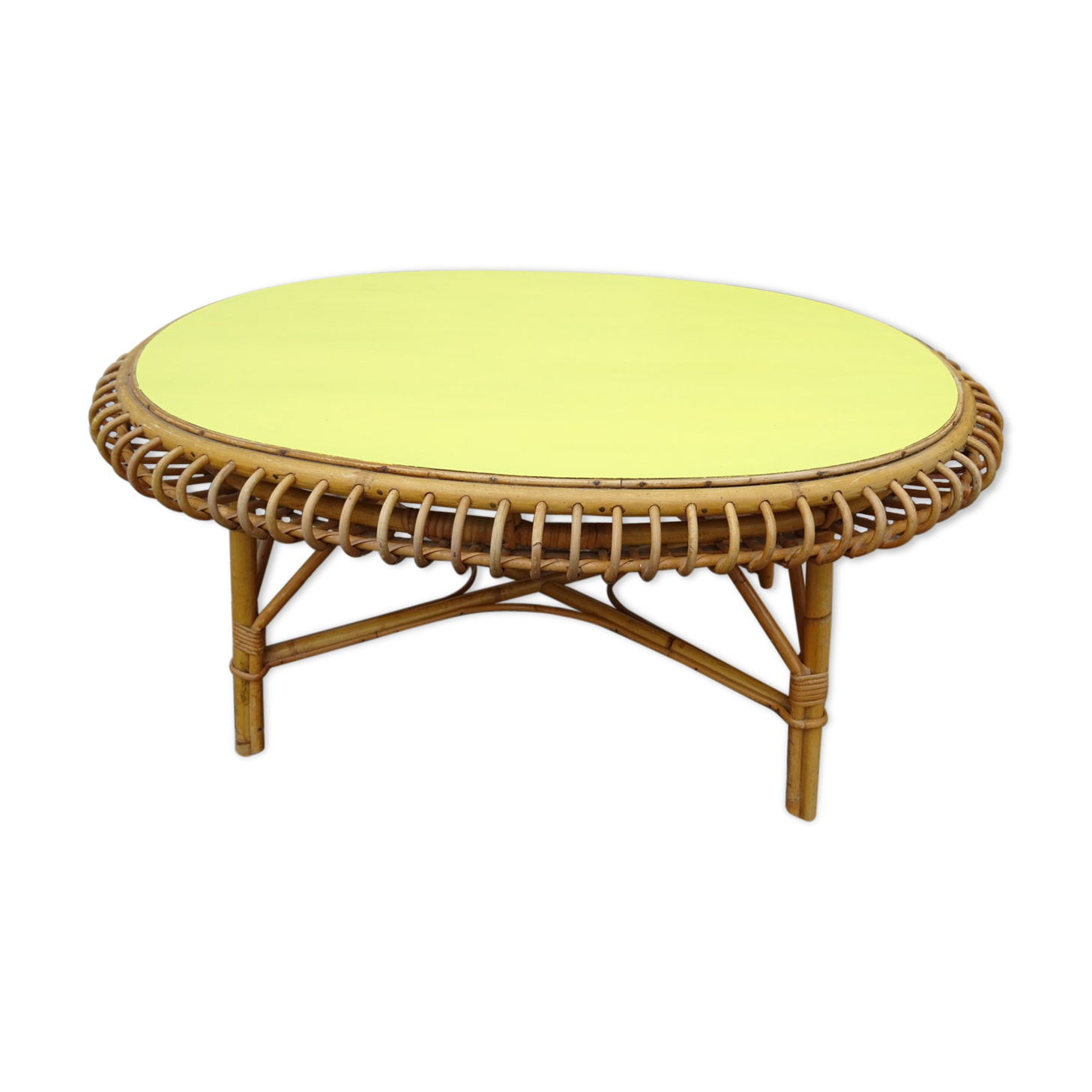 Sun rattan coffee table