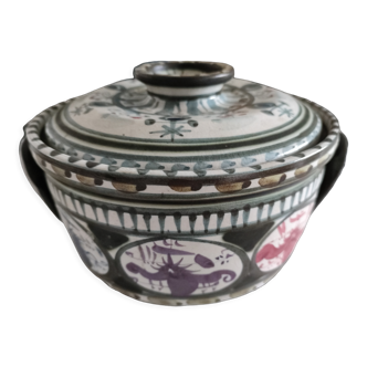 Soup tureen Keraluc in ceramic of Quimper