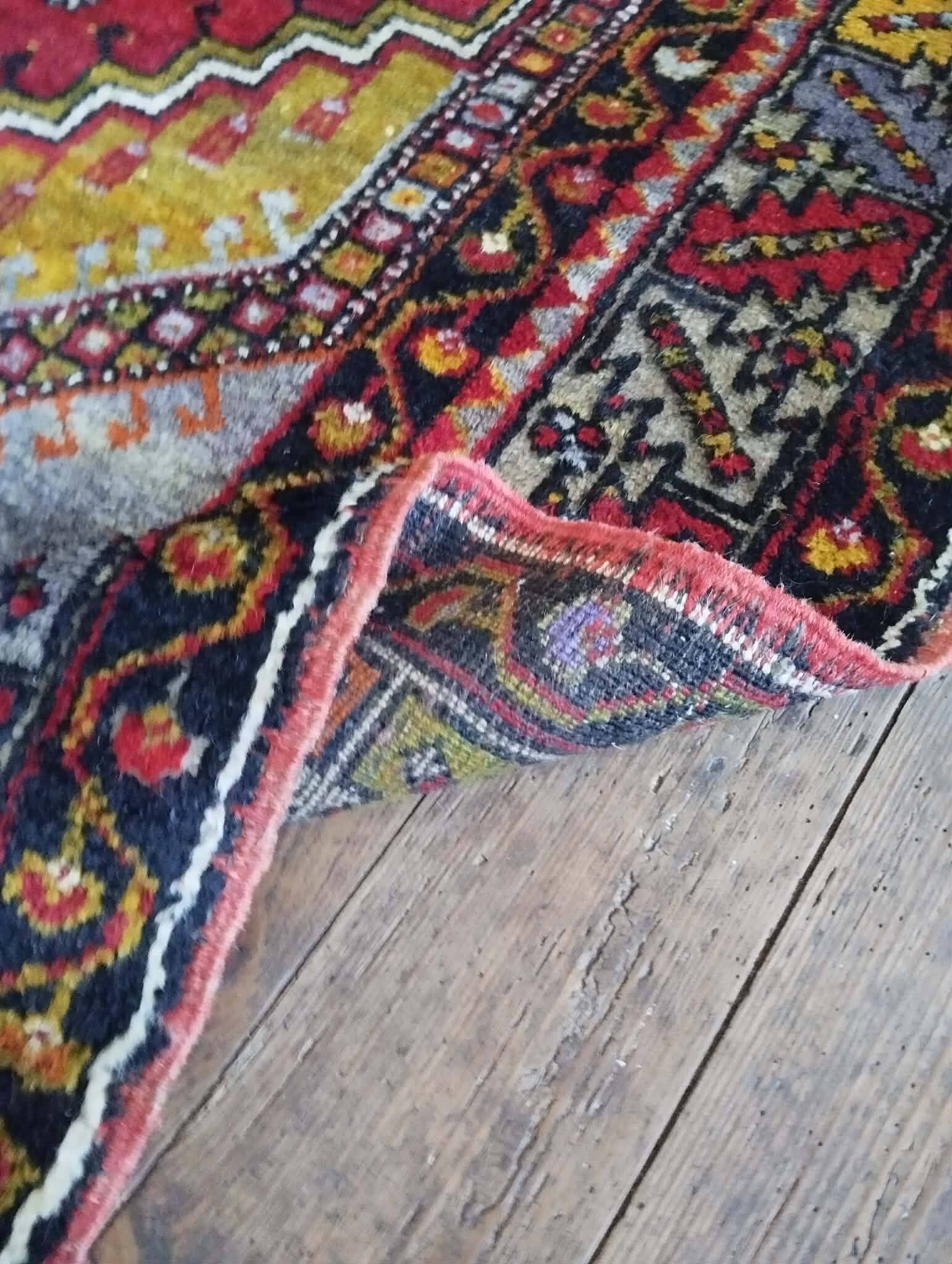 Tapis anatolien Yahyahli fait main 175x110cm