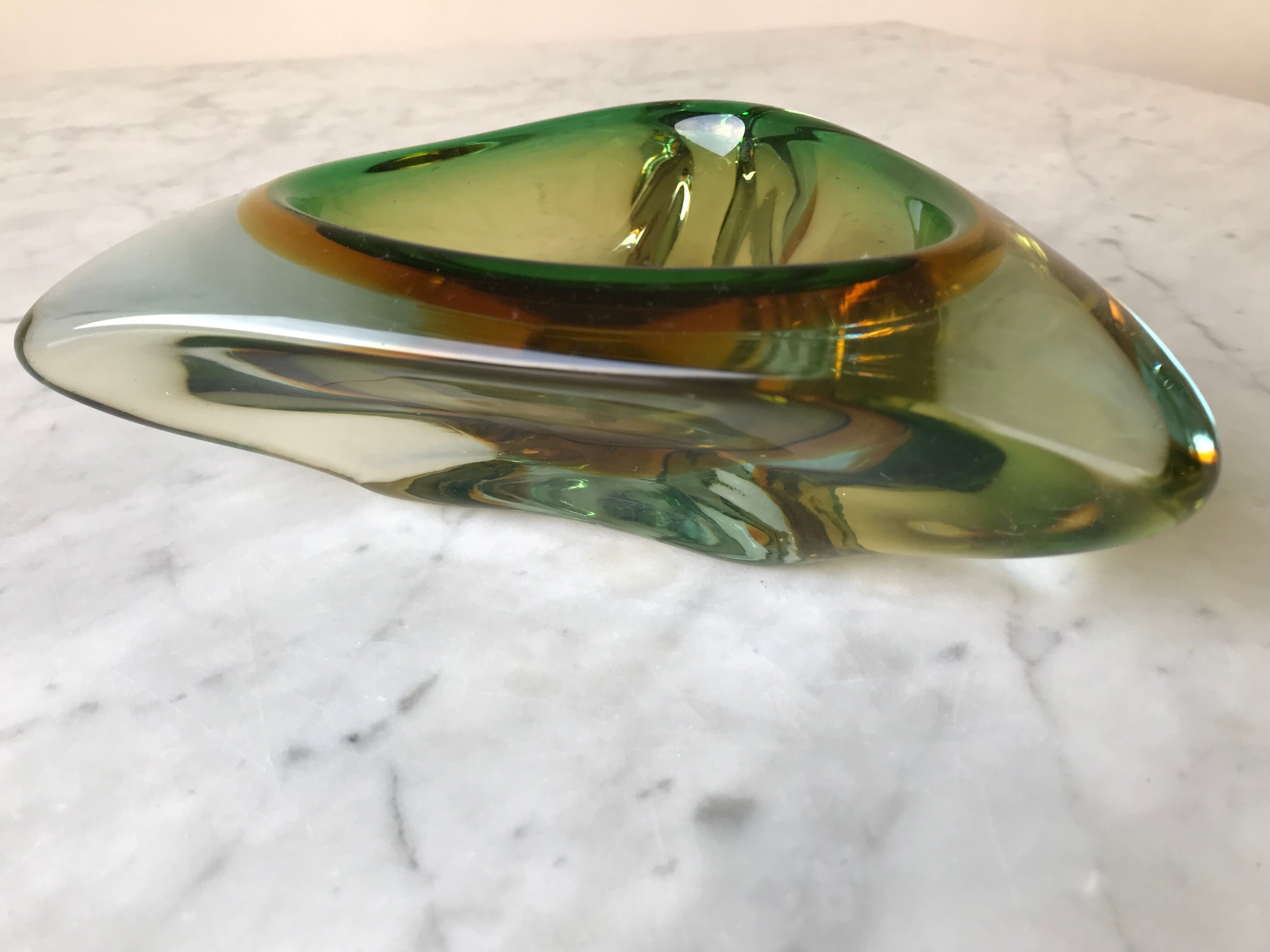 Empty pocket or ashtray of Murano "Sommerso" - Italy, 1970s.