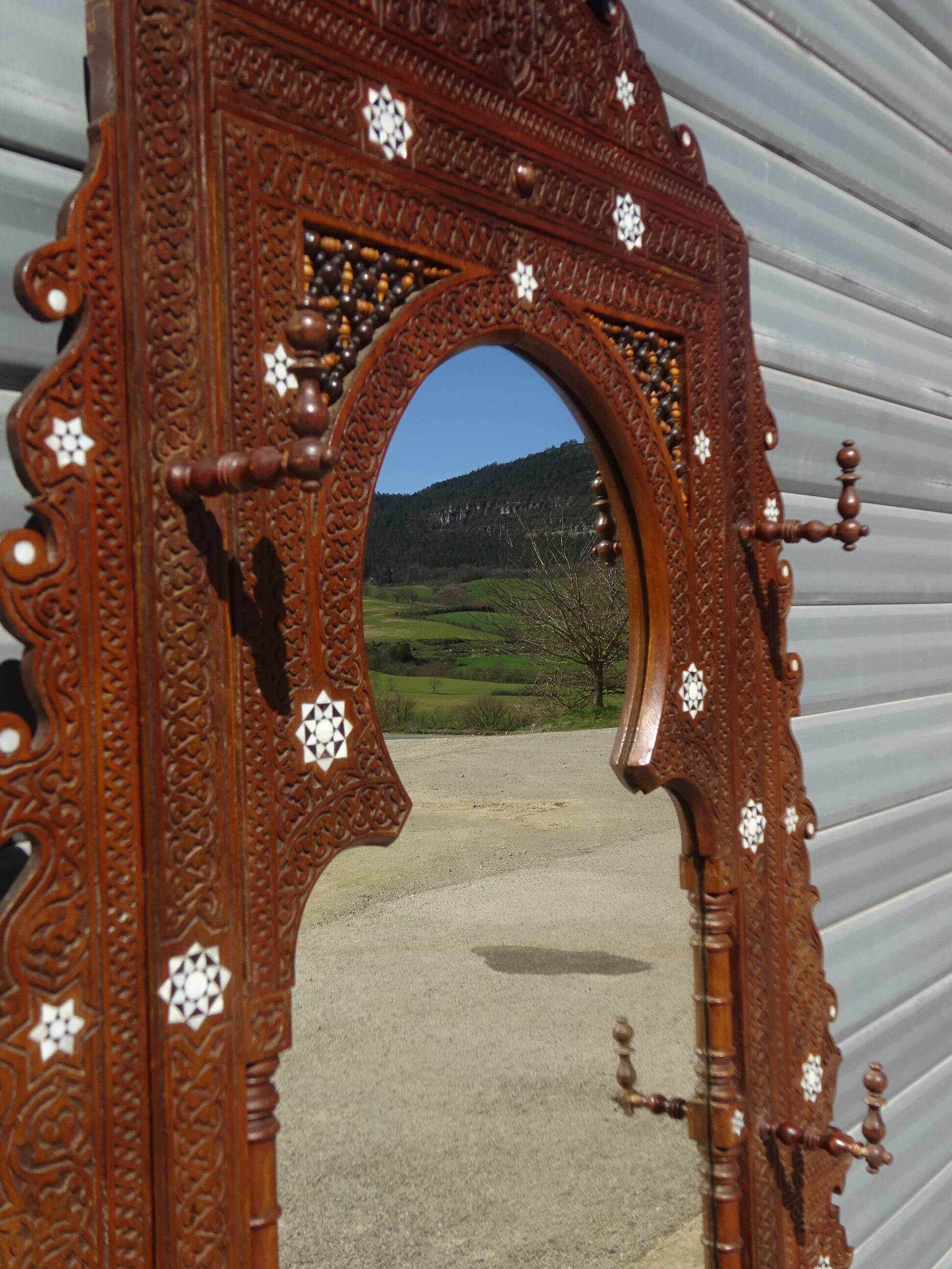 Damascus wood coat rack
