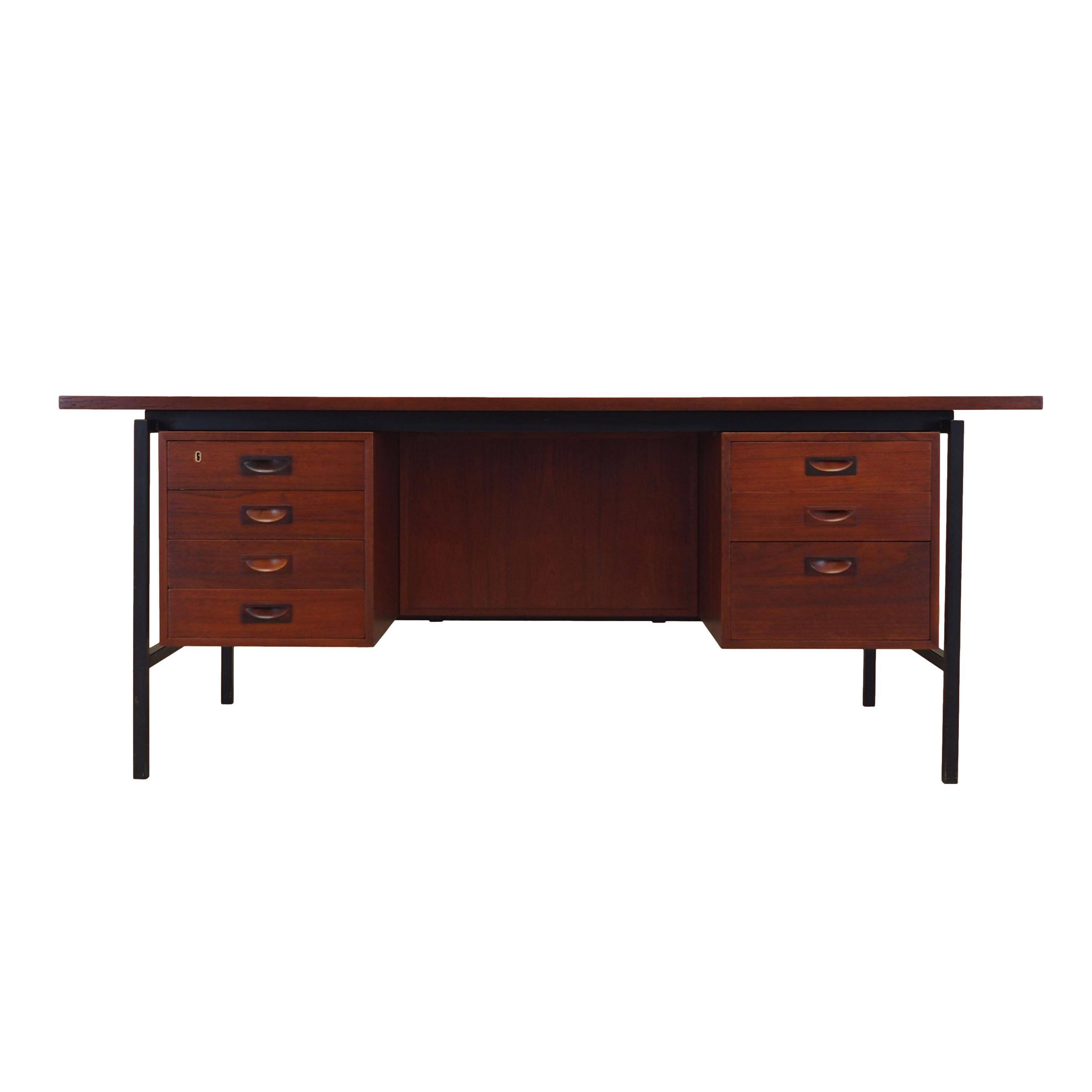 Teak desk, Danish design, 1970s, manufacturer: Denmark