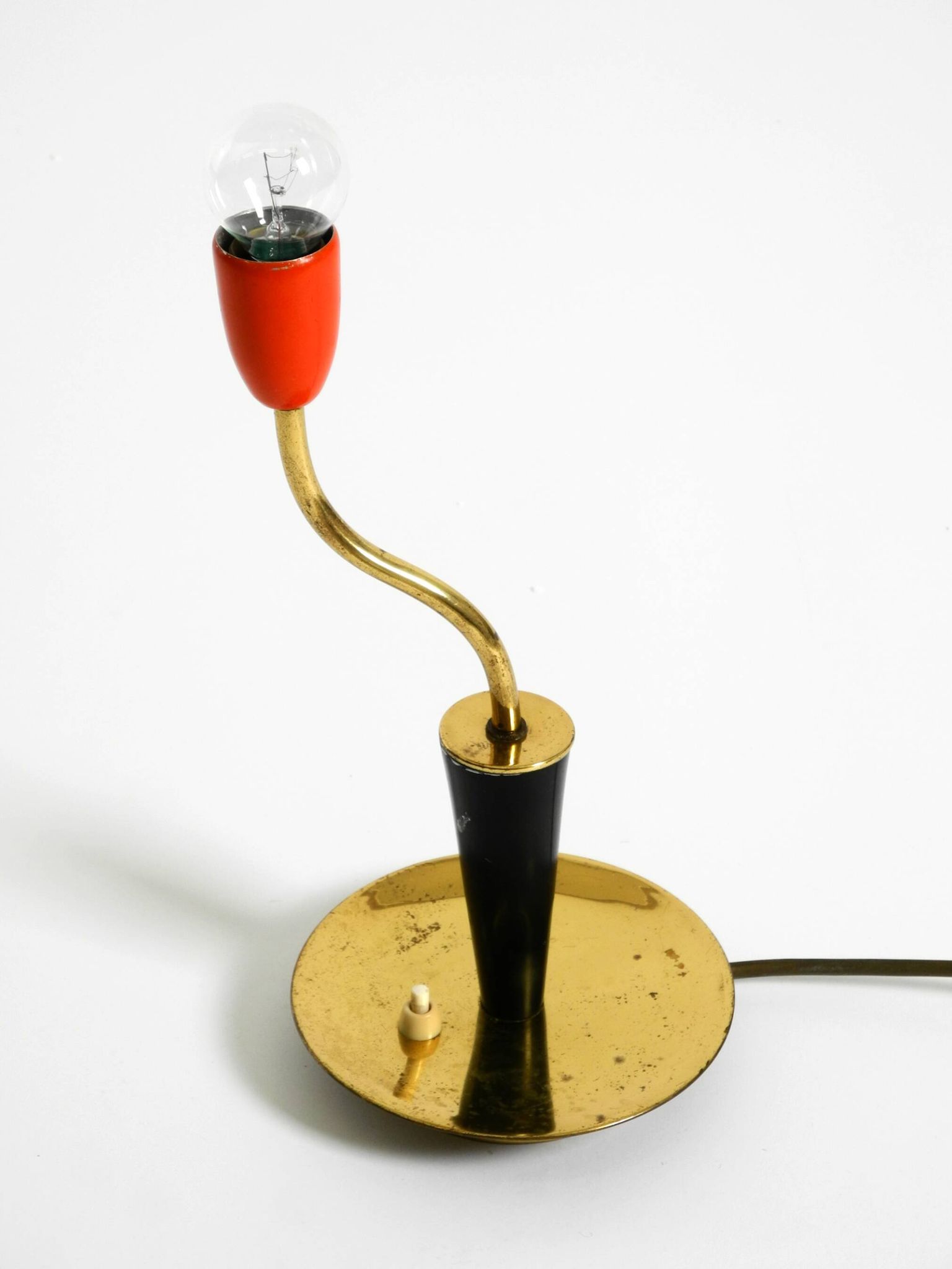 Beautiful original Mid Century Modern brass table lamp
