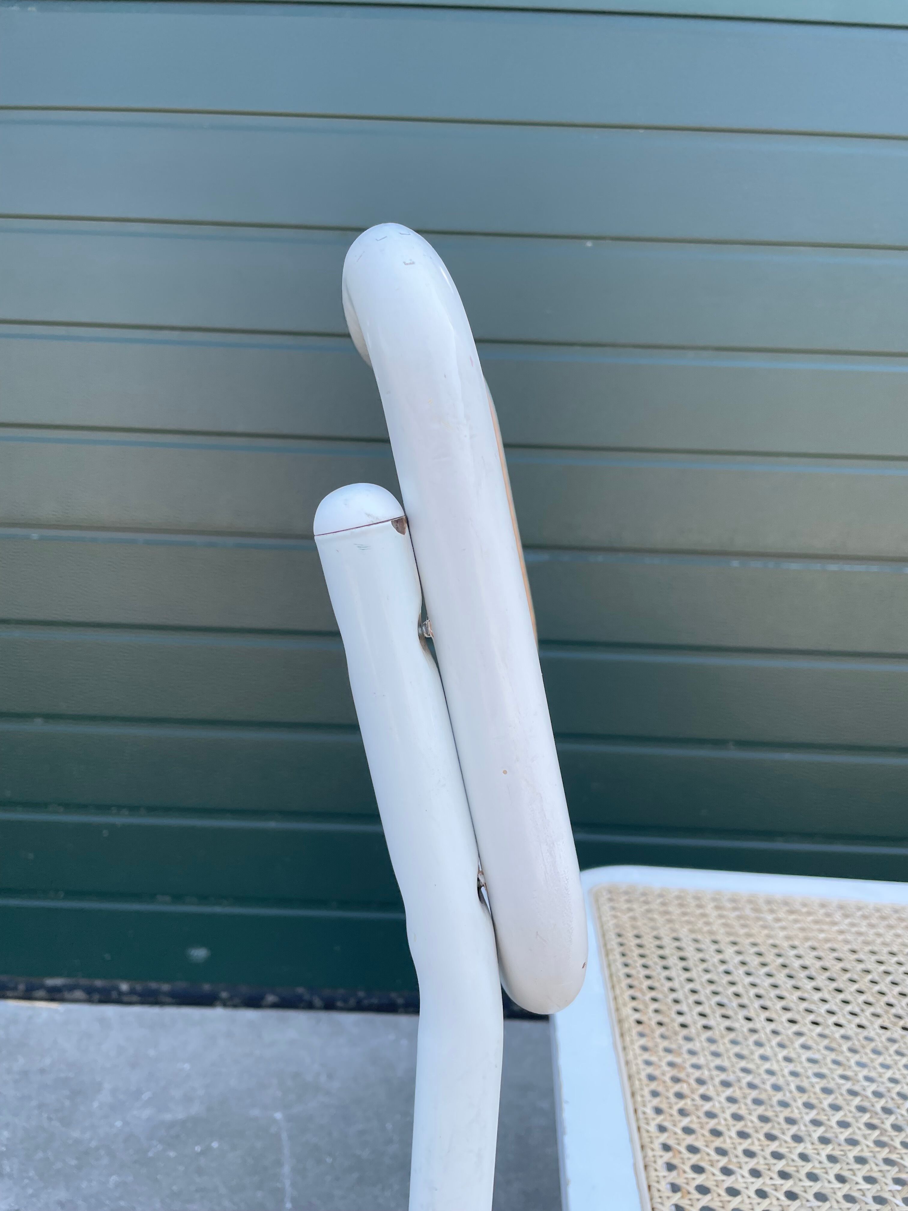 Cesca design chair b32 model in white