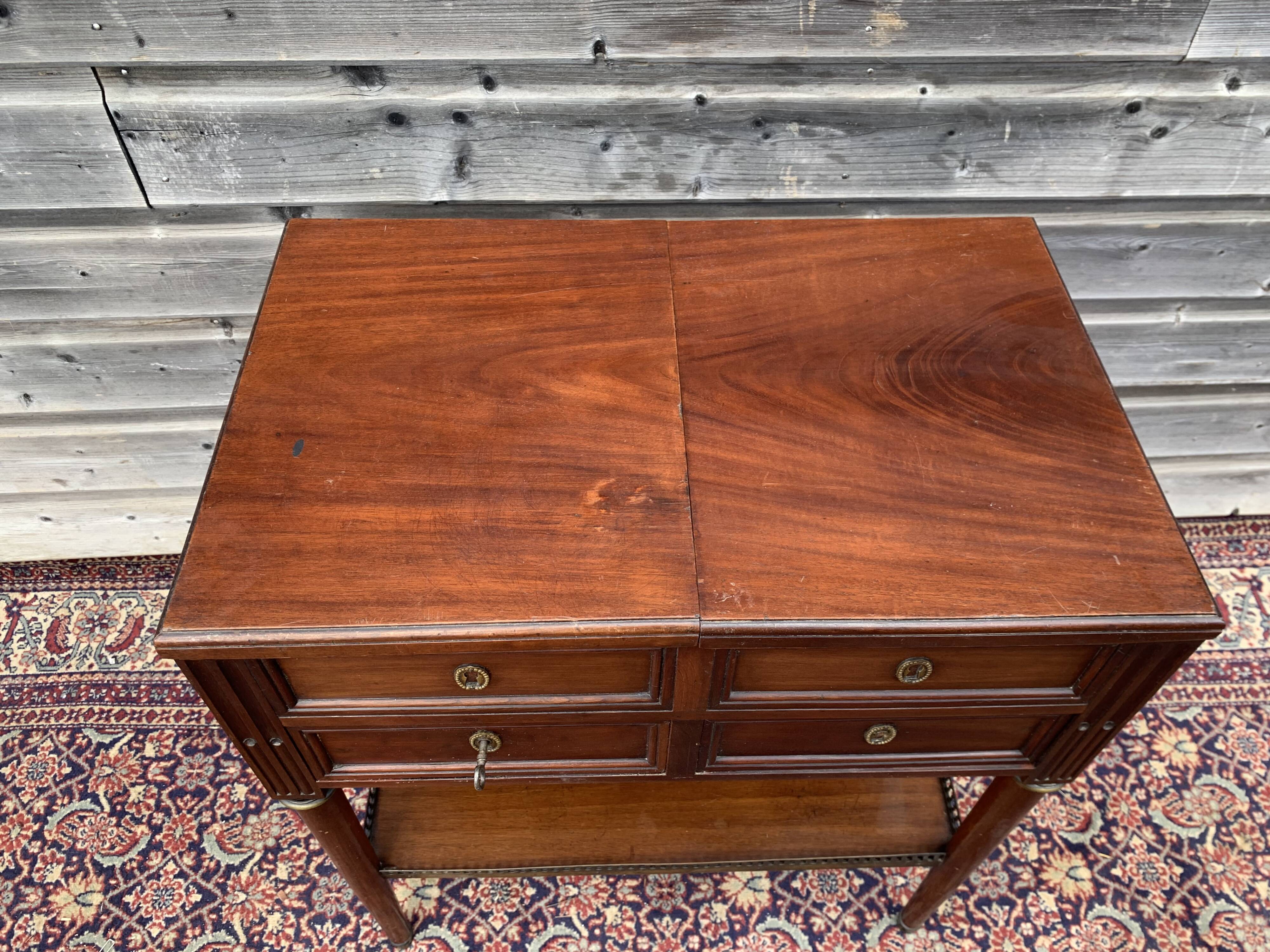 Napoleon III-era mahogany hairdresser Louis XVI