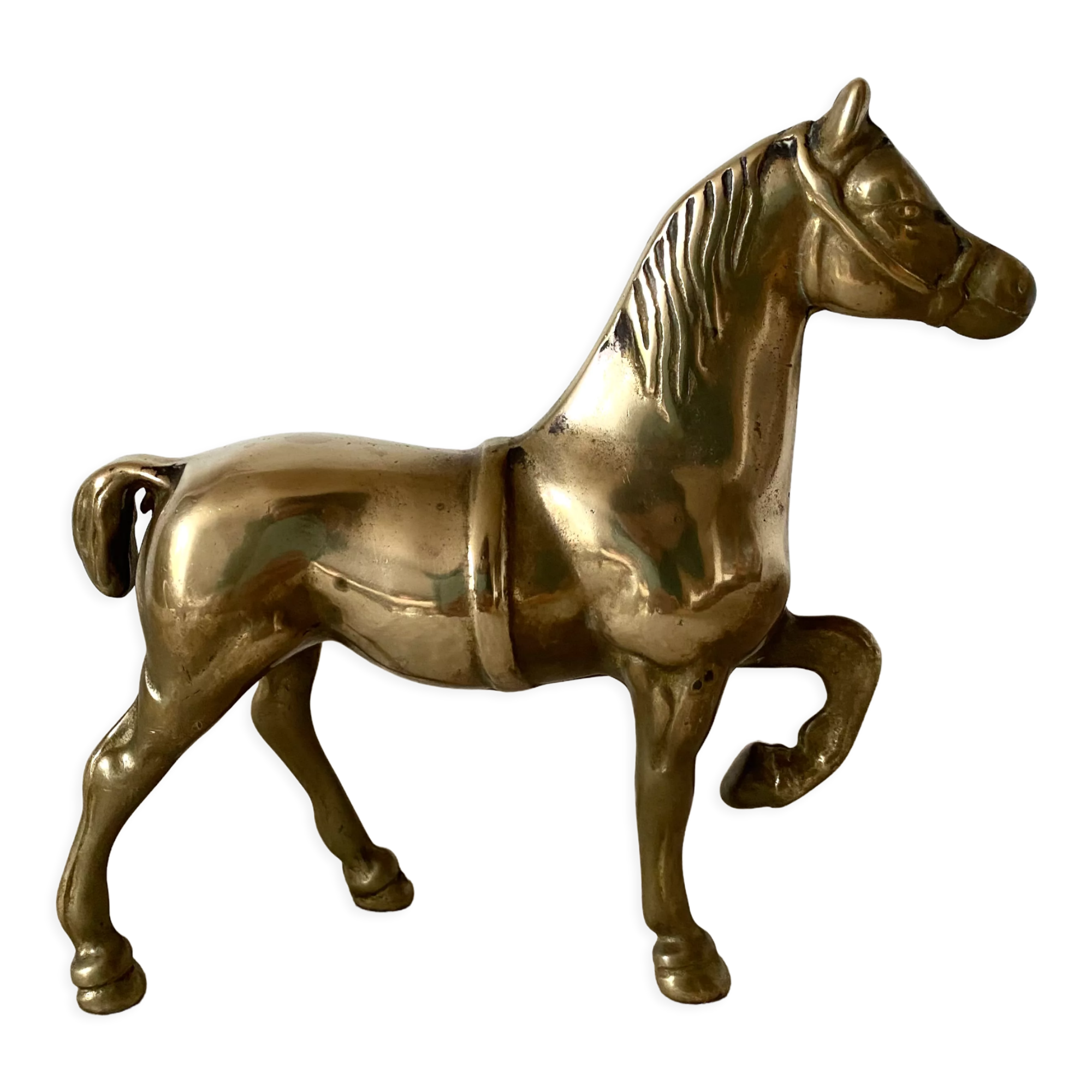 Cheval en laiton doré
