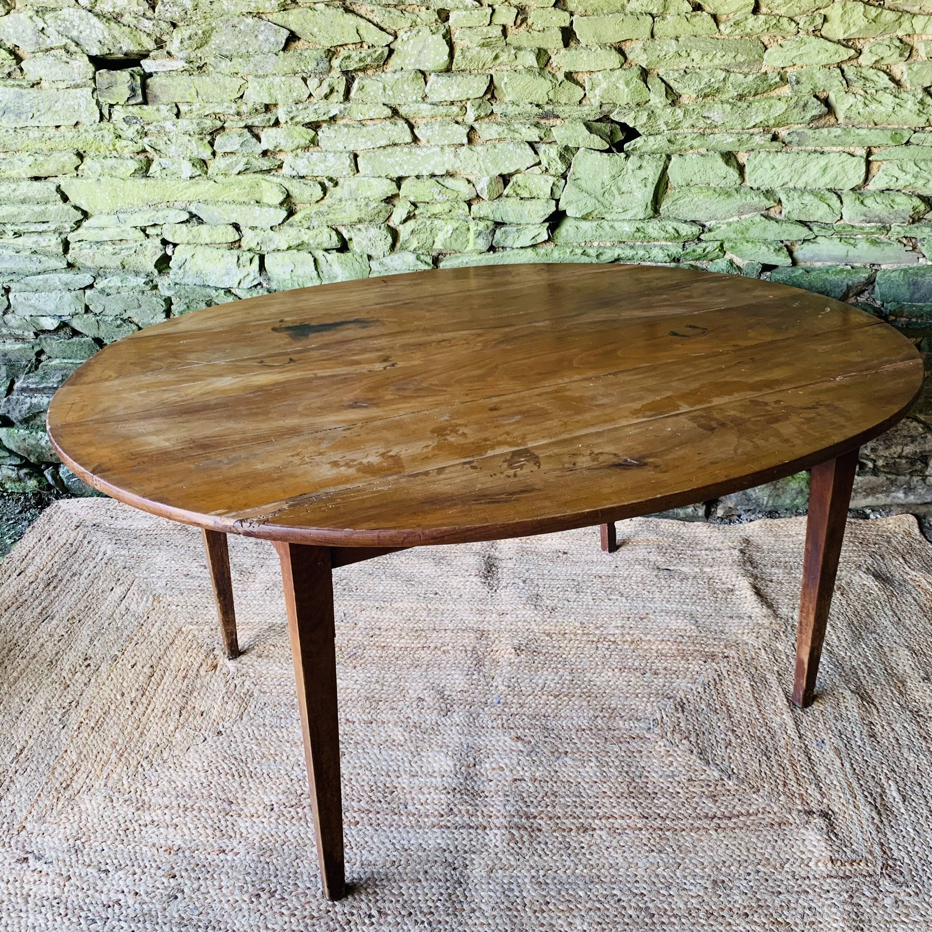 Oval farmhouse table 149cm