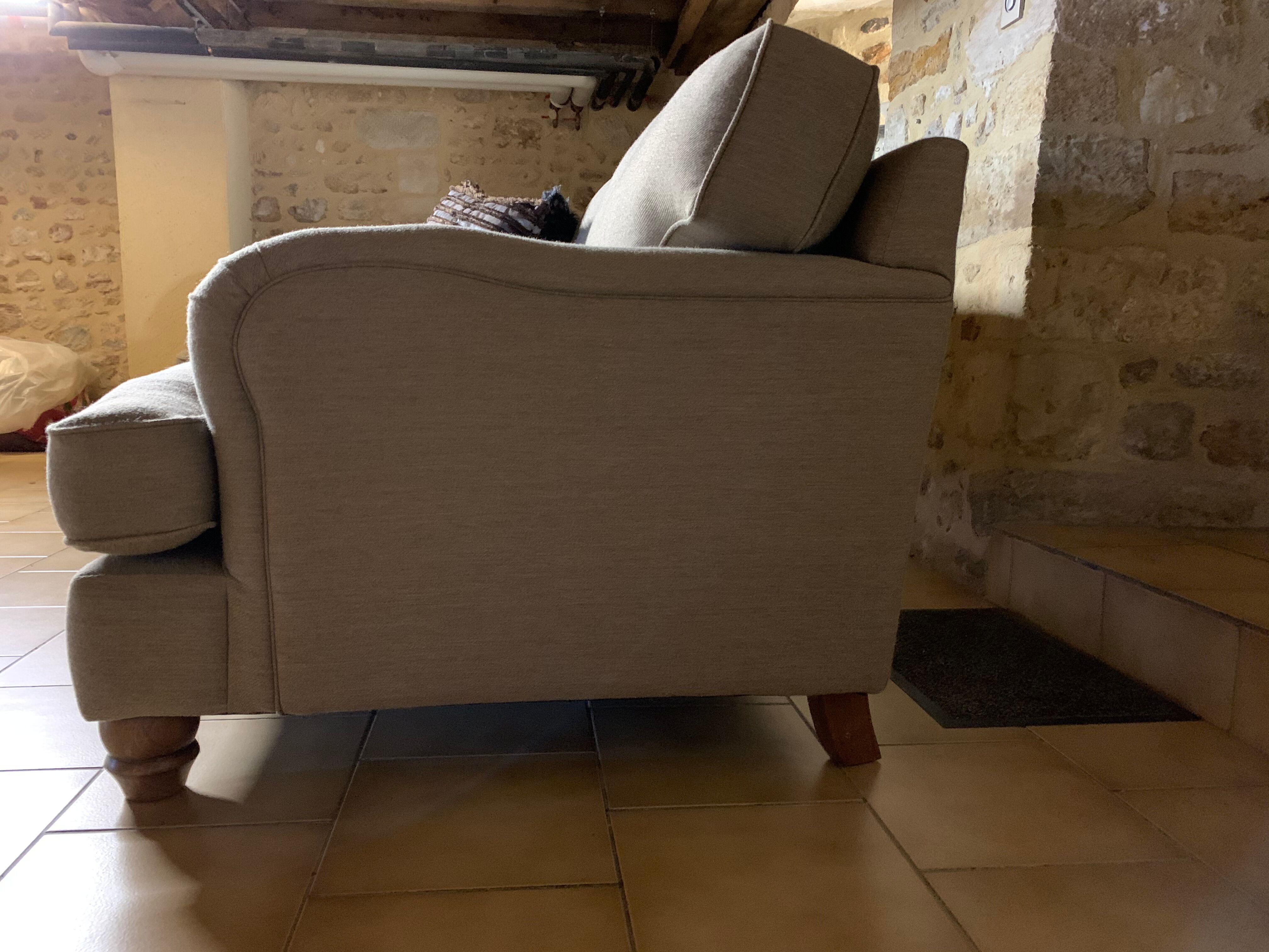 Pair of sofas 2 place beige wool