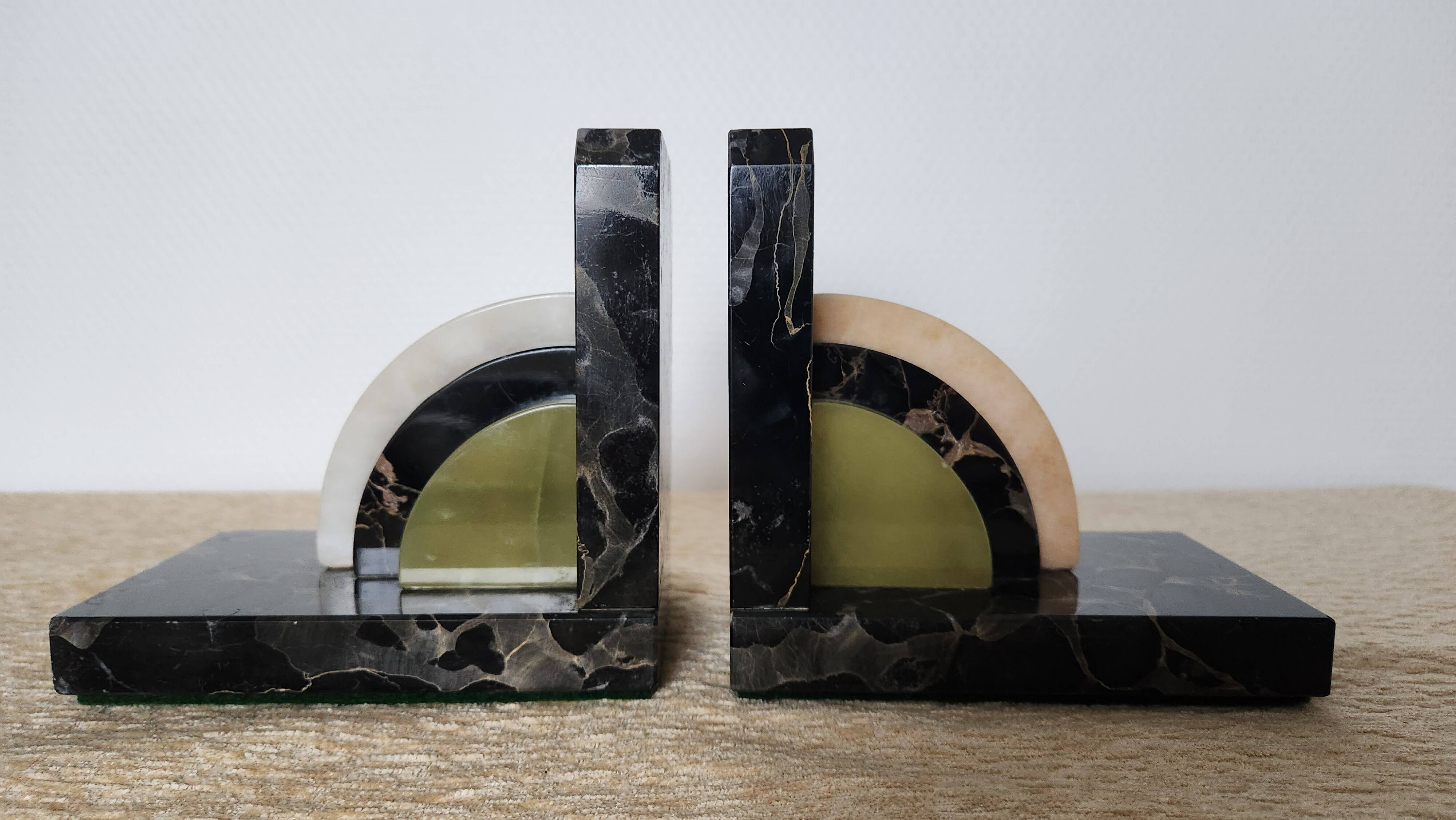 Art Deco pair of bookends in marble and green onyx – 1930s-1950s