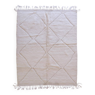 White Beni Ourain Rug - 297 x 224 cm