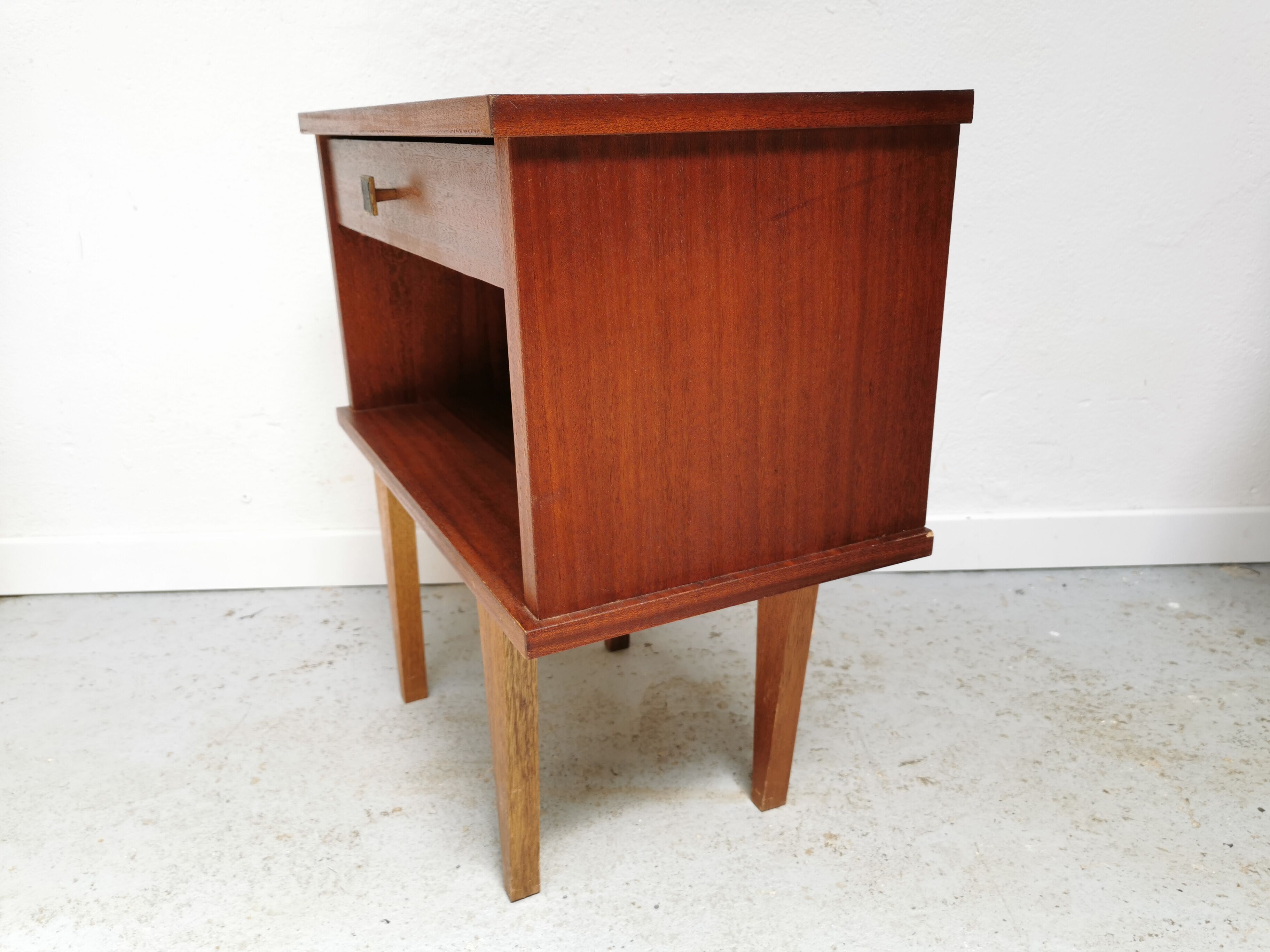 Table de chevet vintage