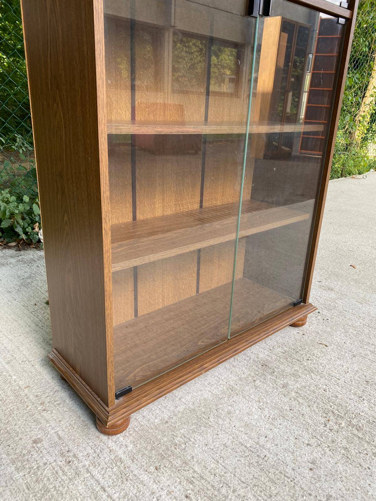 Vitrine anglaise vintage en bois