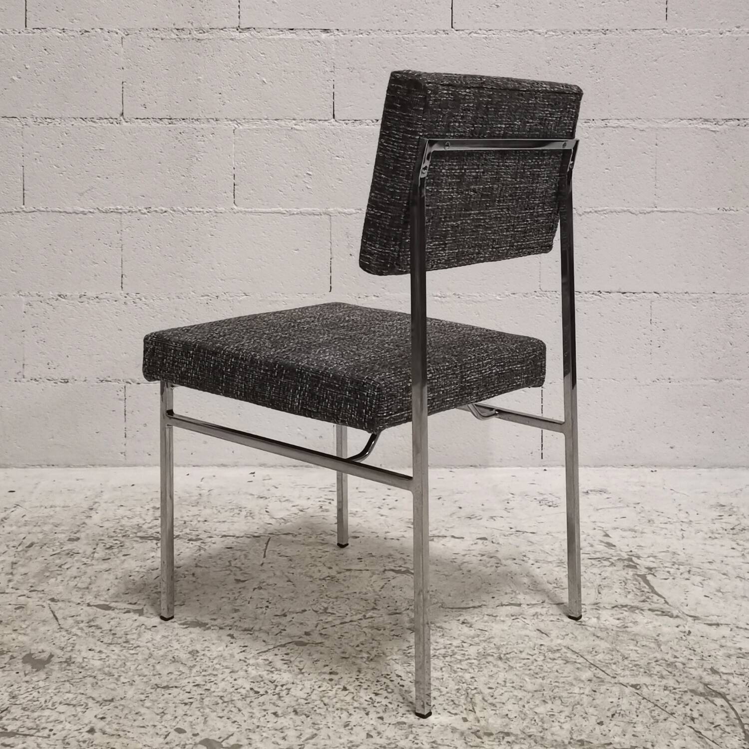 P60 chair designed by Philippon & Lecoq, Airborne edition, 1960