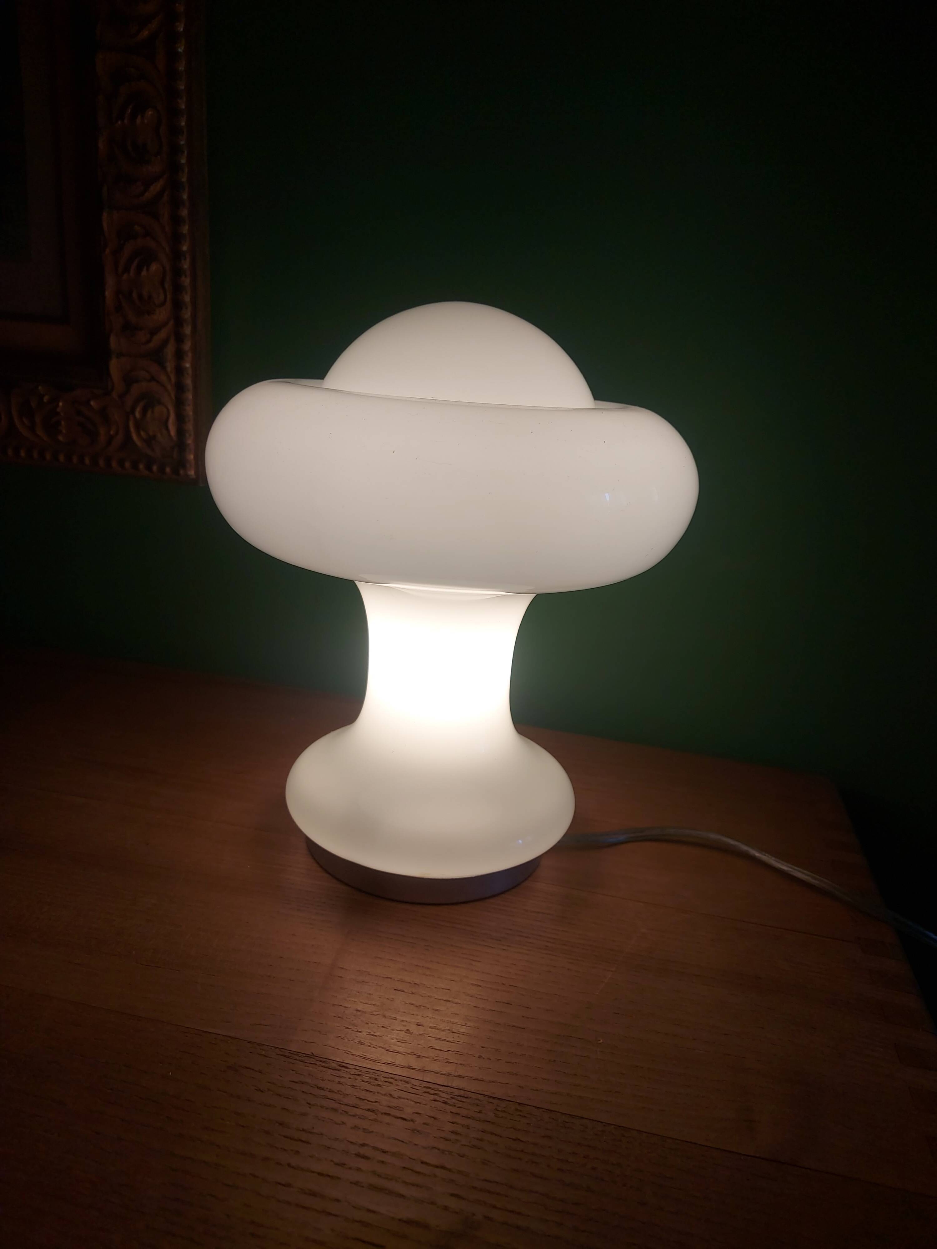Mushroom lamp peill putzler in white opaline 60'S