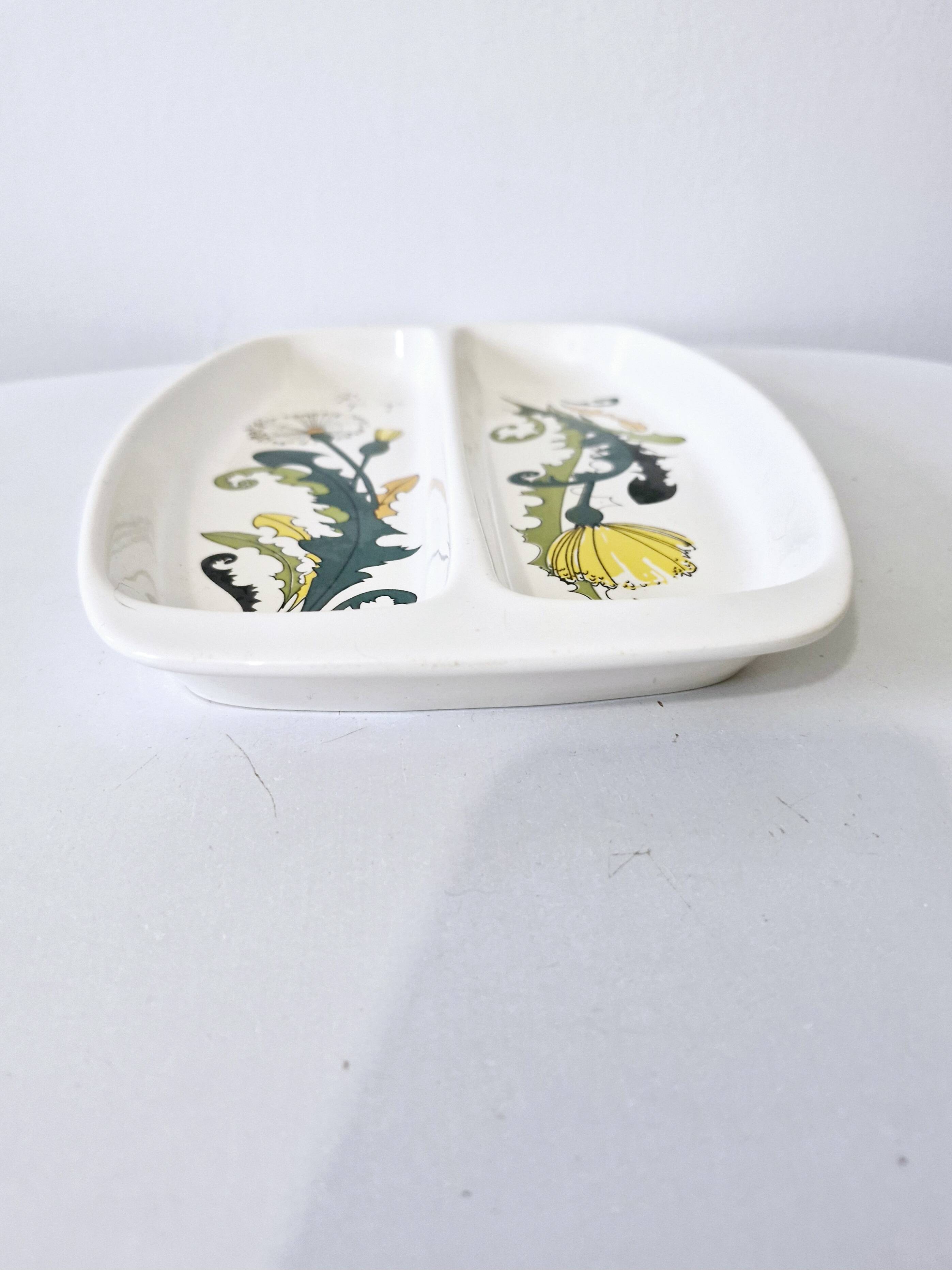 Partitioned plate in porcelain, dandelion model, Villeroy and Boch.