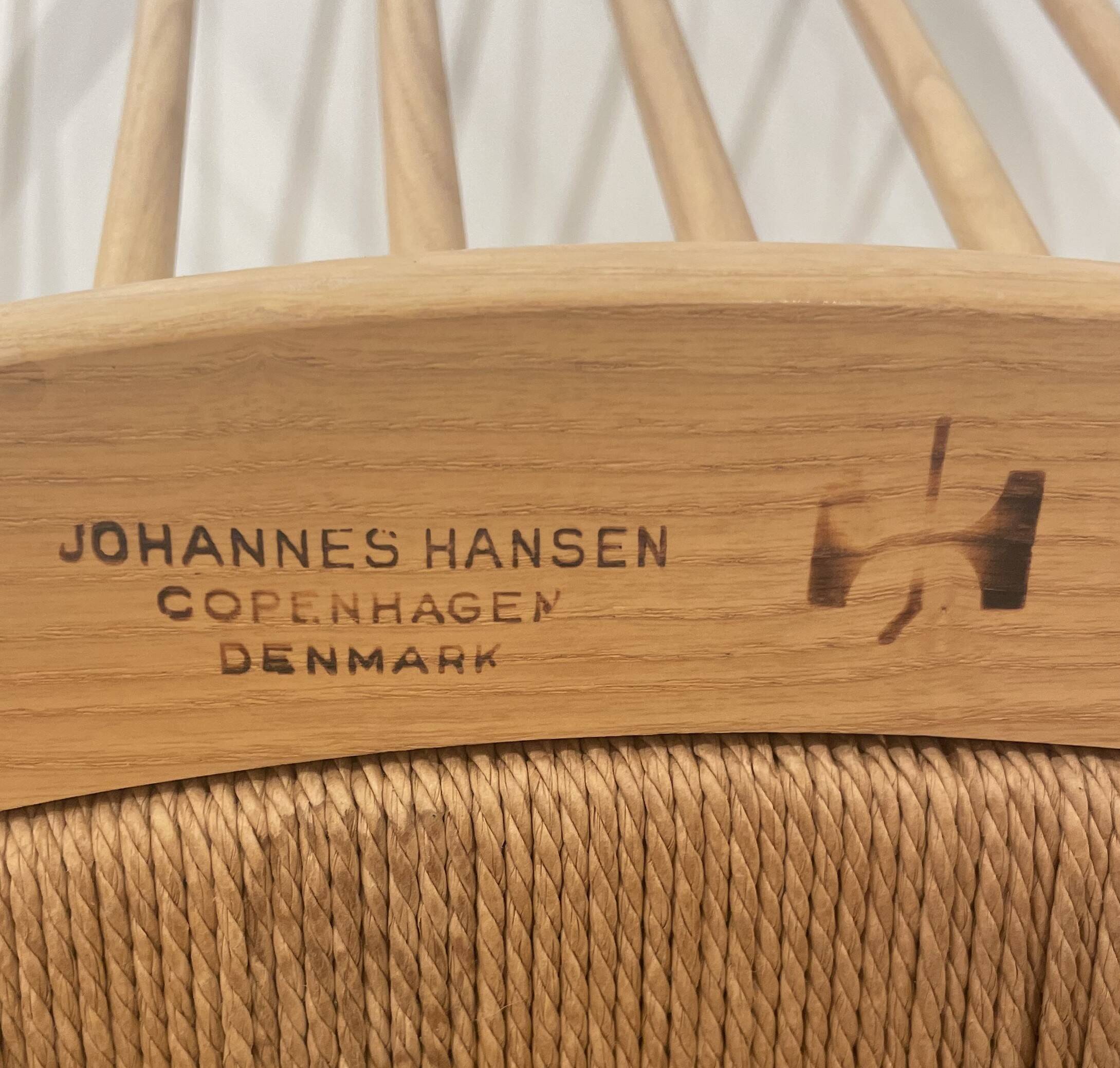 Peacock chair JH550 by Hans J. Wegner