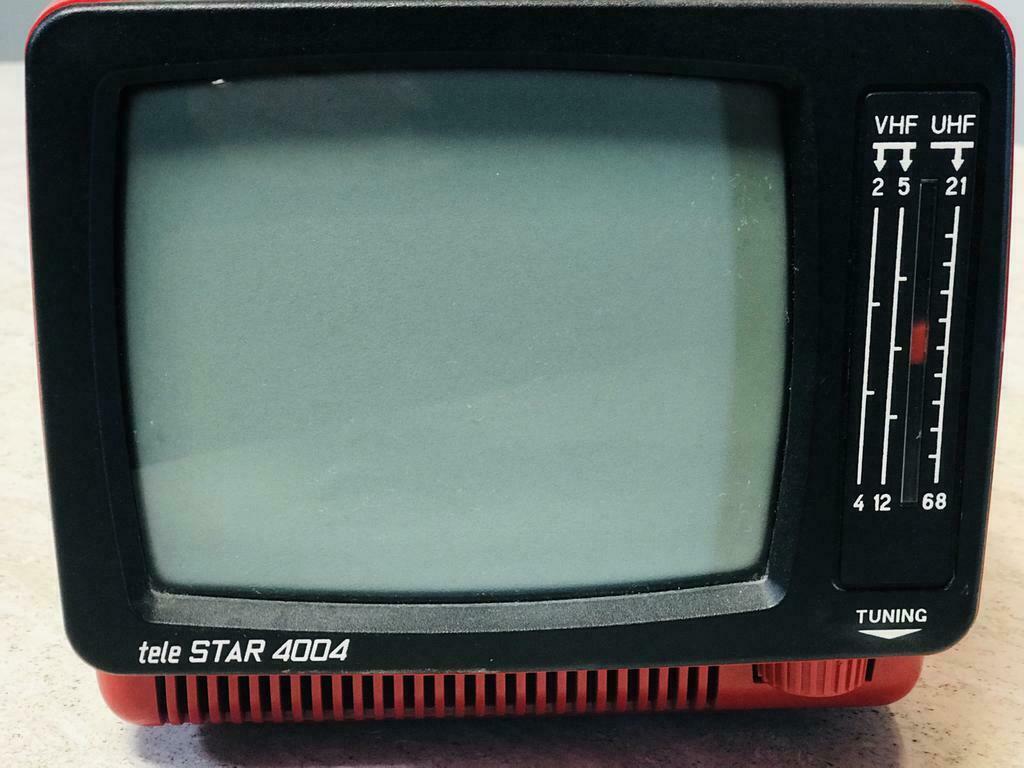 vintage television Tele Star 4004