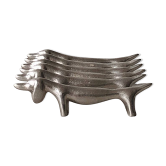 Set of 6 silver metal knife holders for dachshund dog