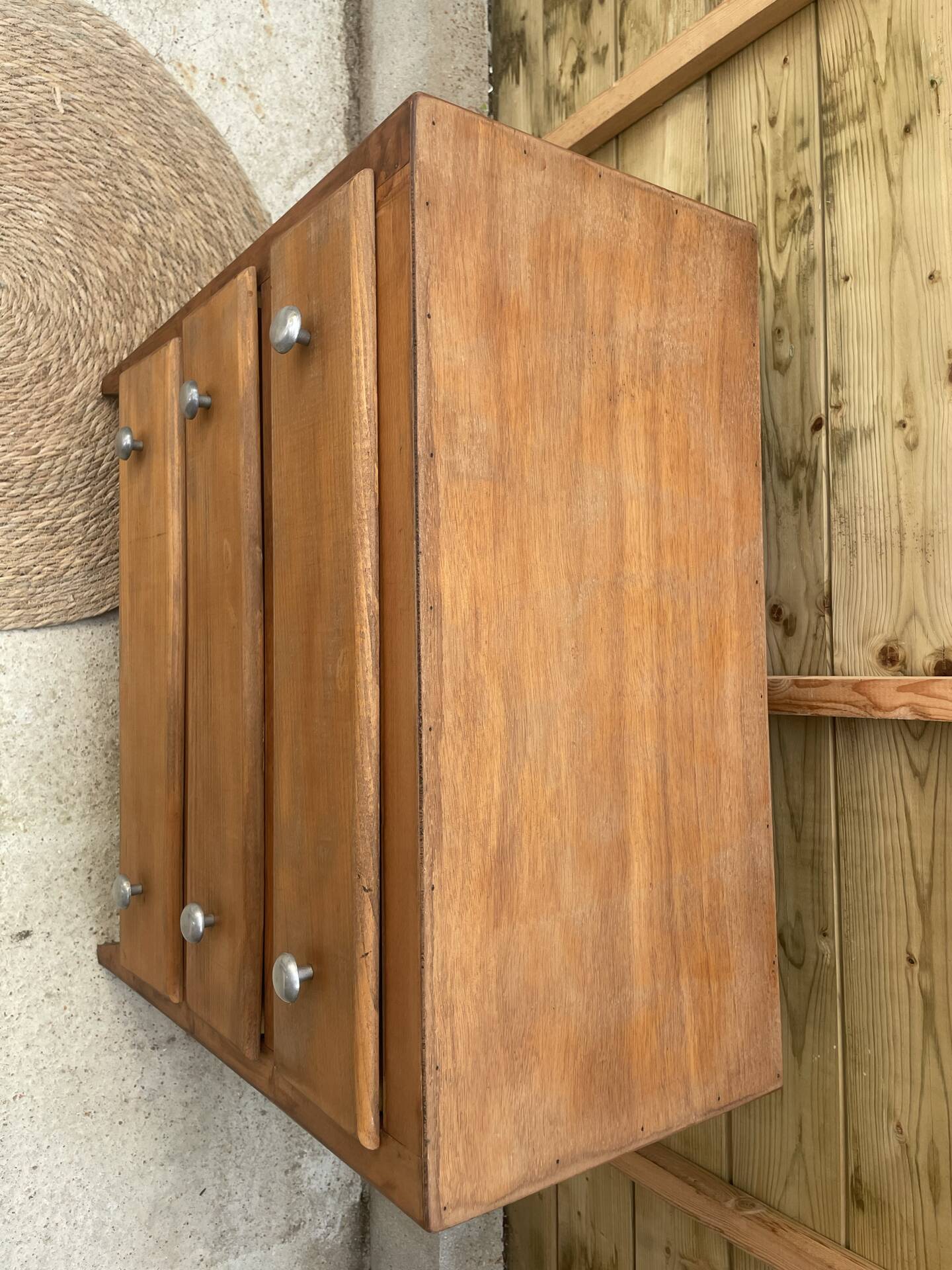 Commode vintage