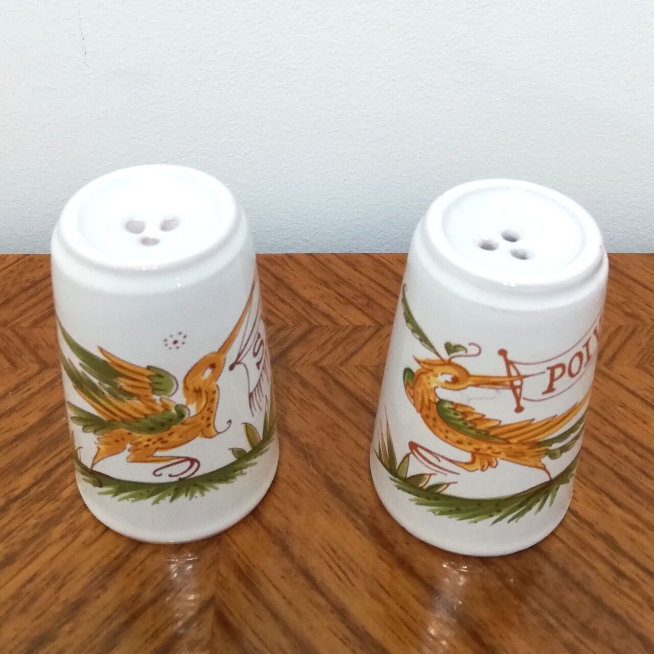 Duo pepper salt shaker in Moustiers earthenware