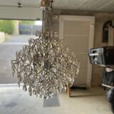 Raindrop crystal chandelier