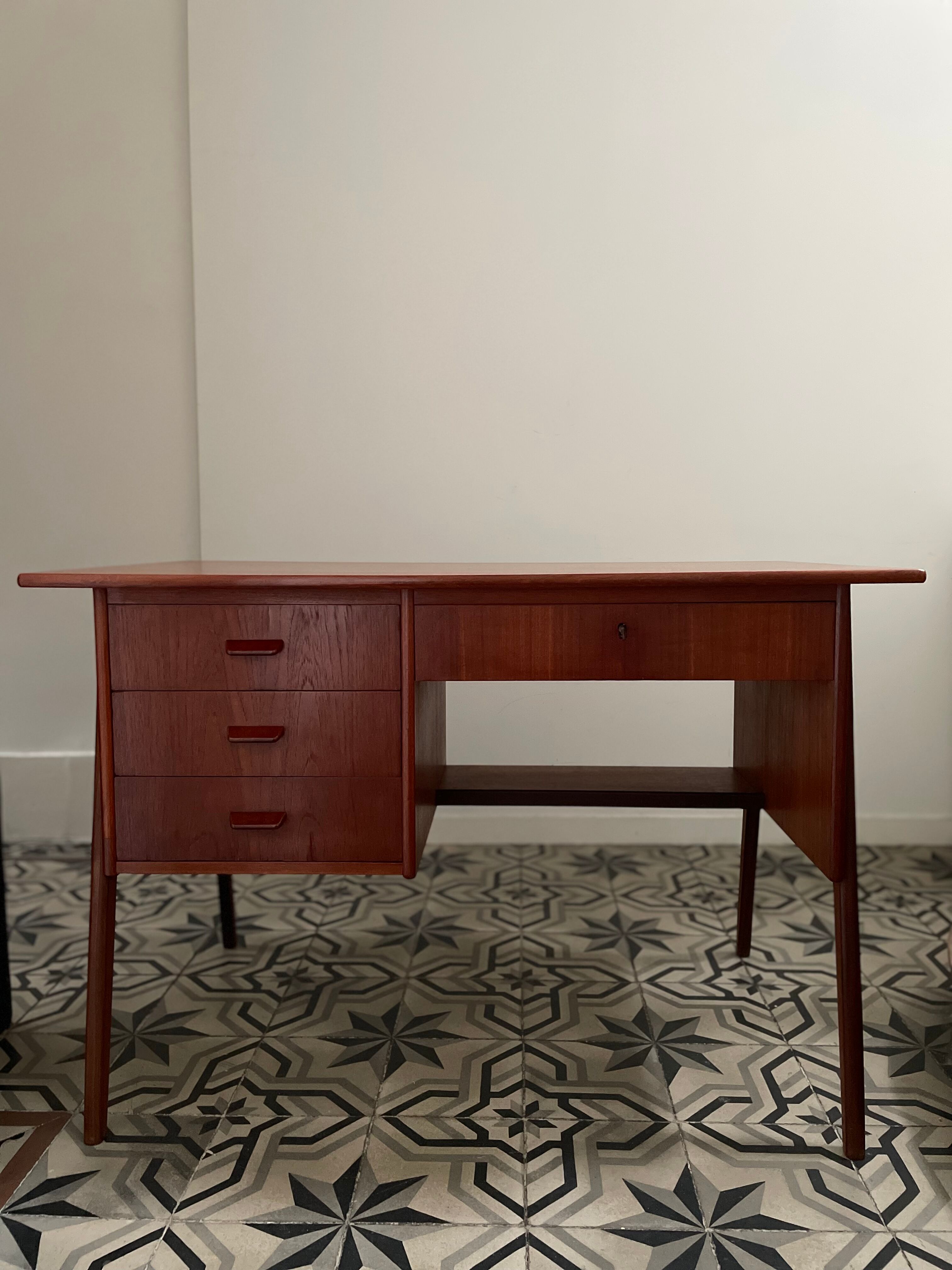 Bureau enfant scandinave, vers 1960