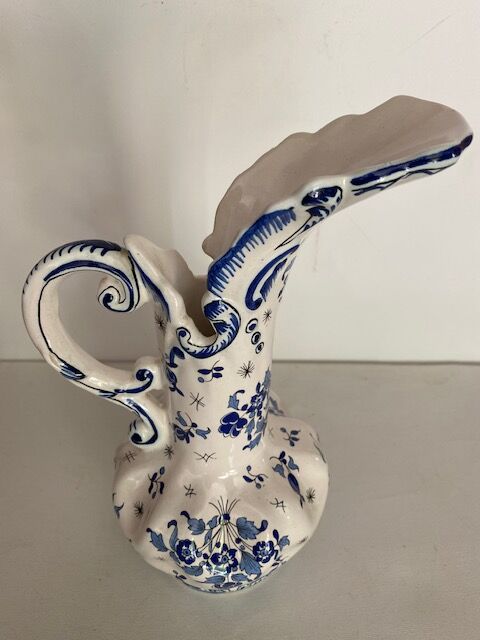 Pichet bleu