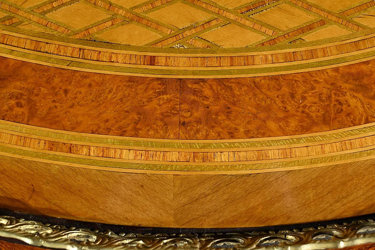 Planter in Precious Wood Marquetry, Napoleon III Period – Mid-19th Century