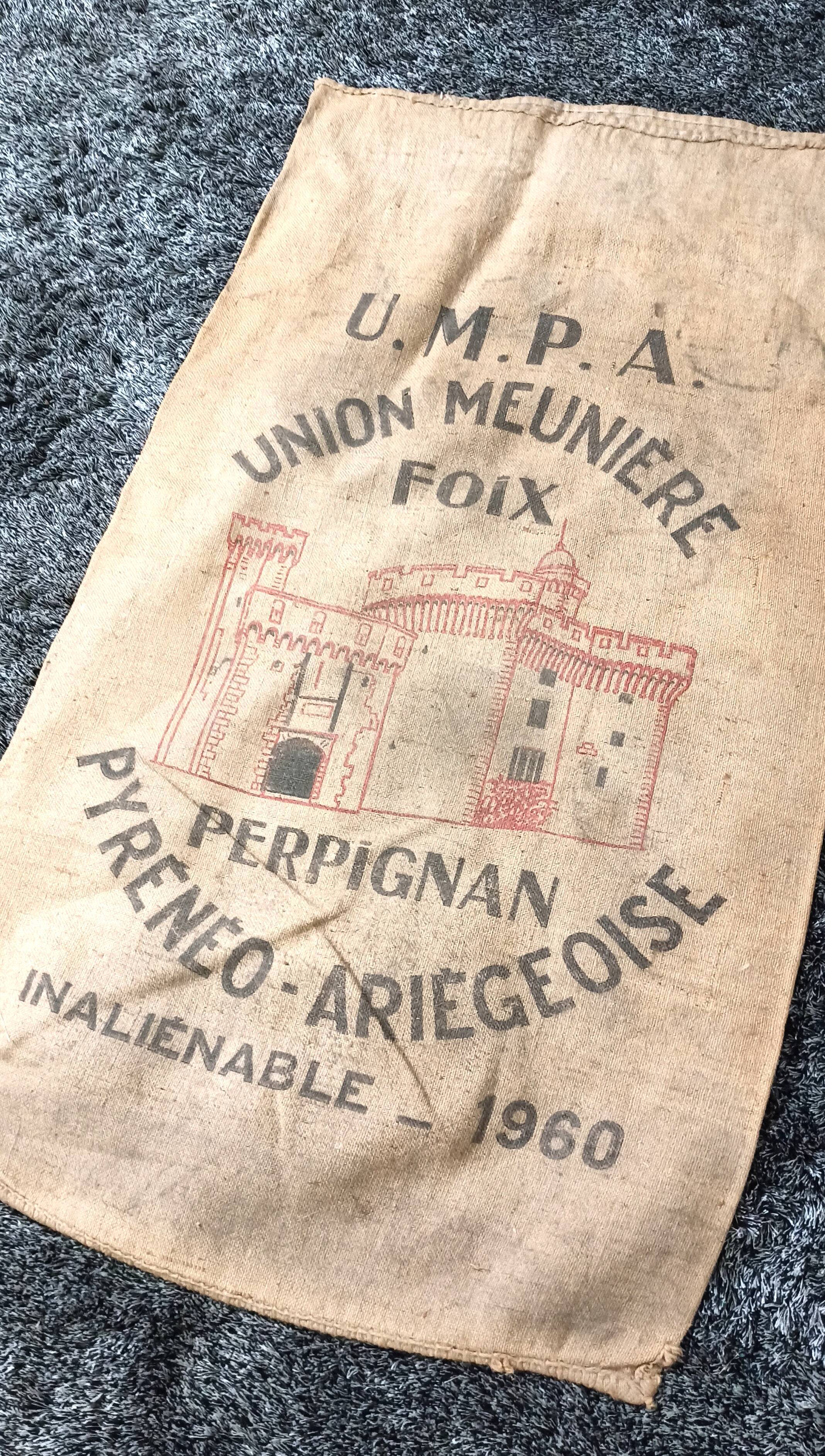 Bag burlap union perénéo ariegoise red