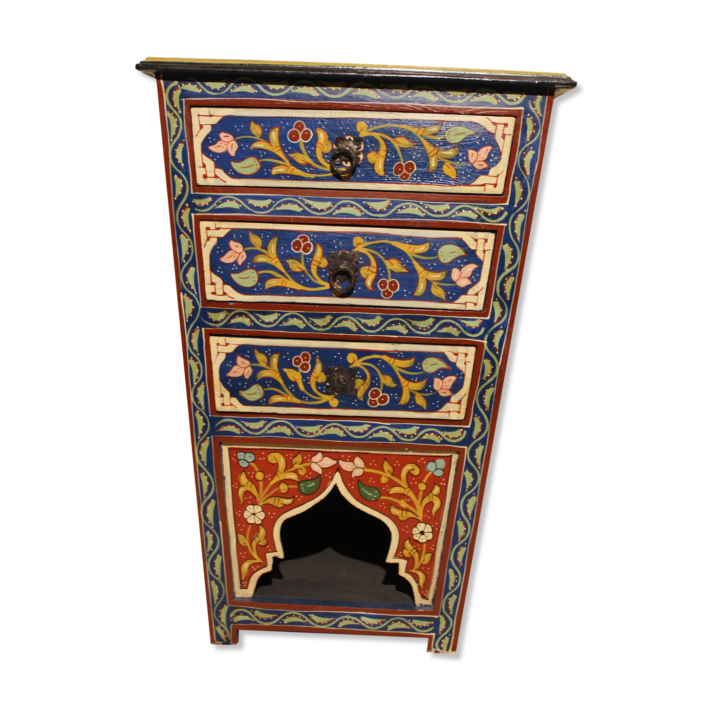 Moroccan chest of drawers