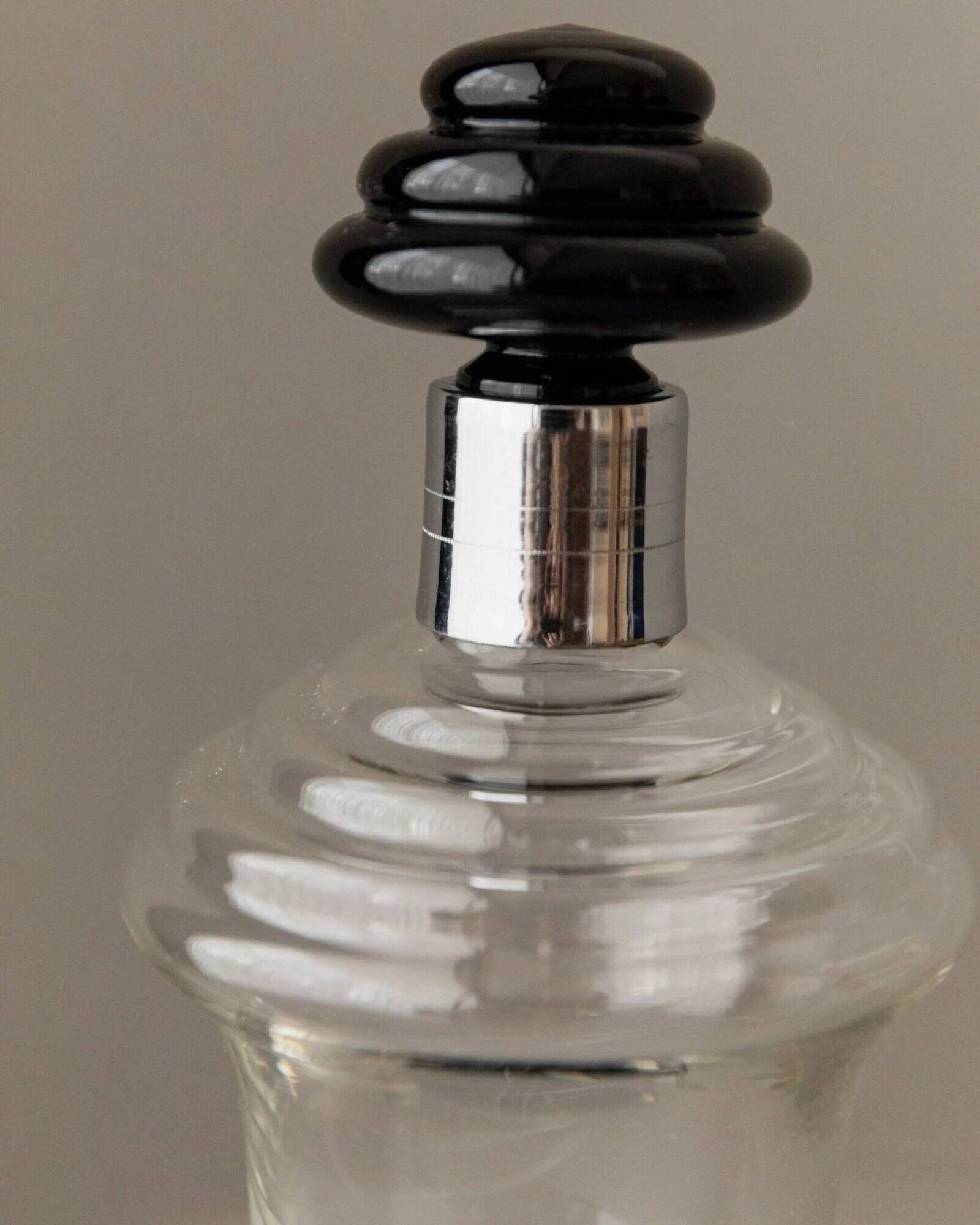 Transparent Murano glass decanter with black stopper and silver neck collar, Art Deco, 1930s Italy