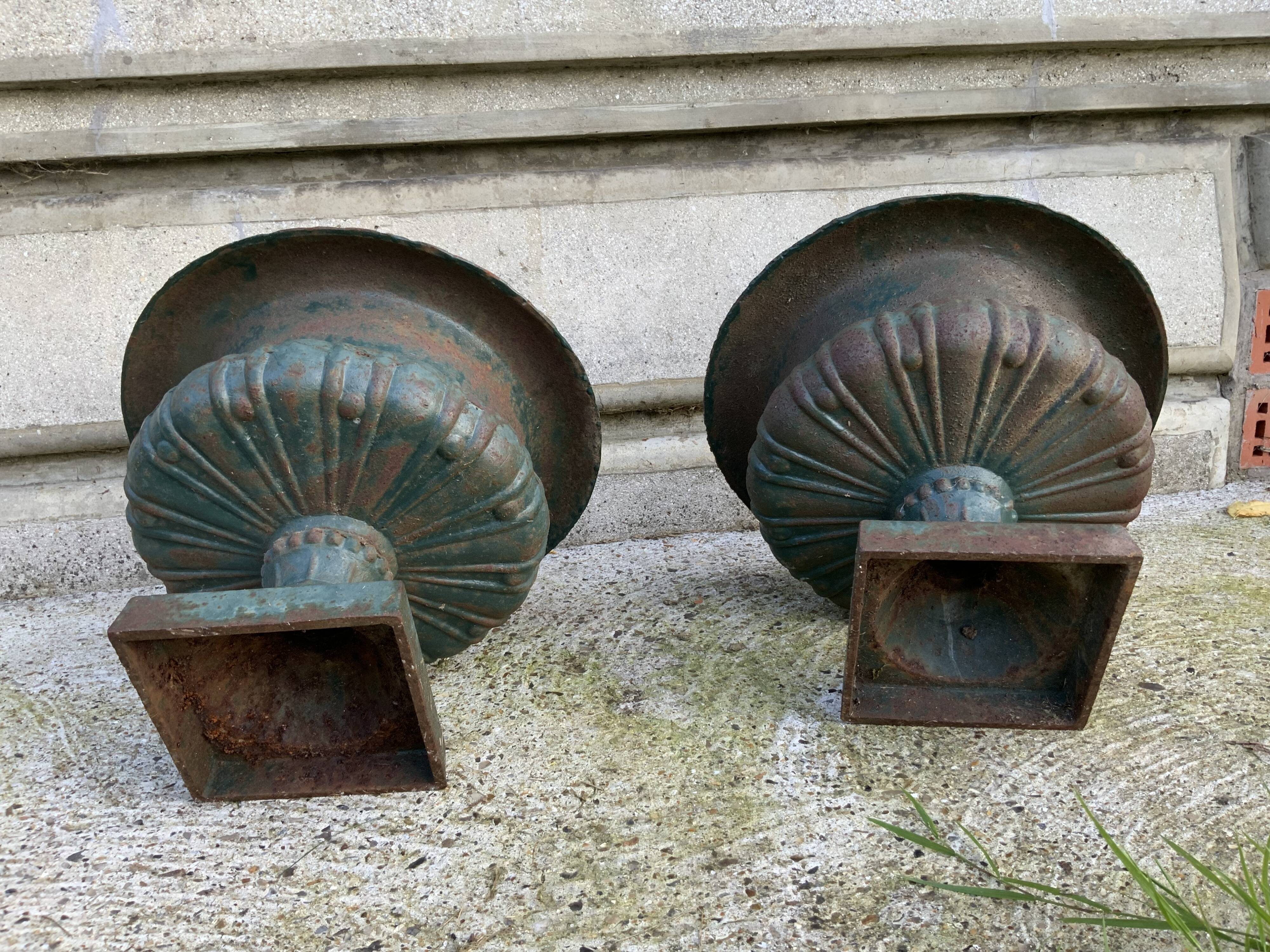 Paire de vasques Médicis