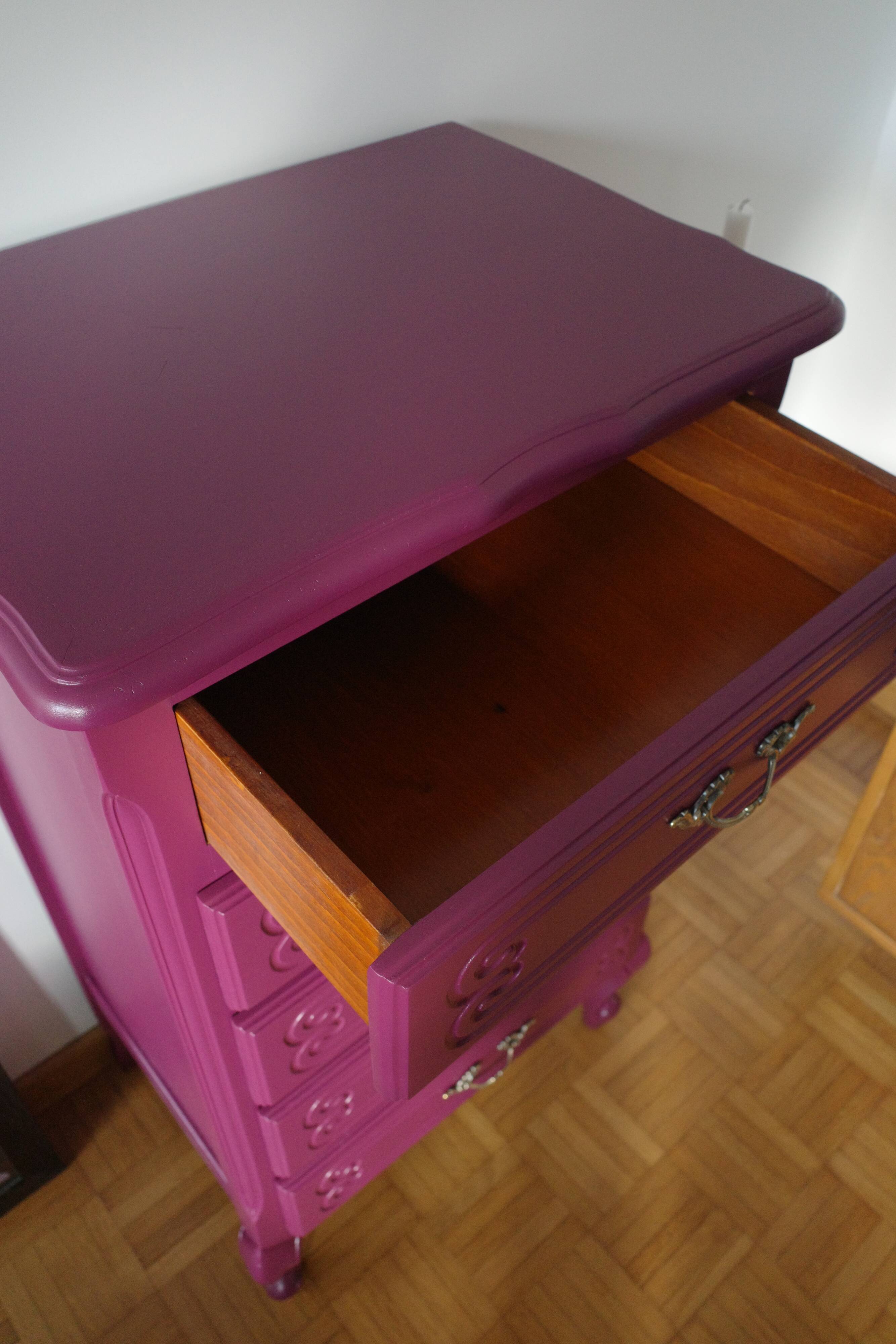 Vintage plum chest of drawers