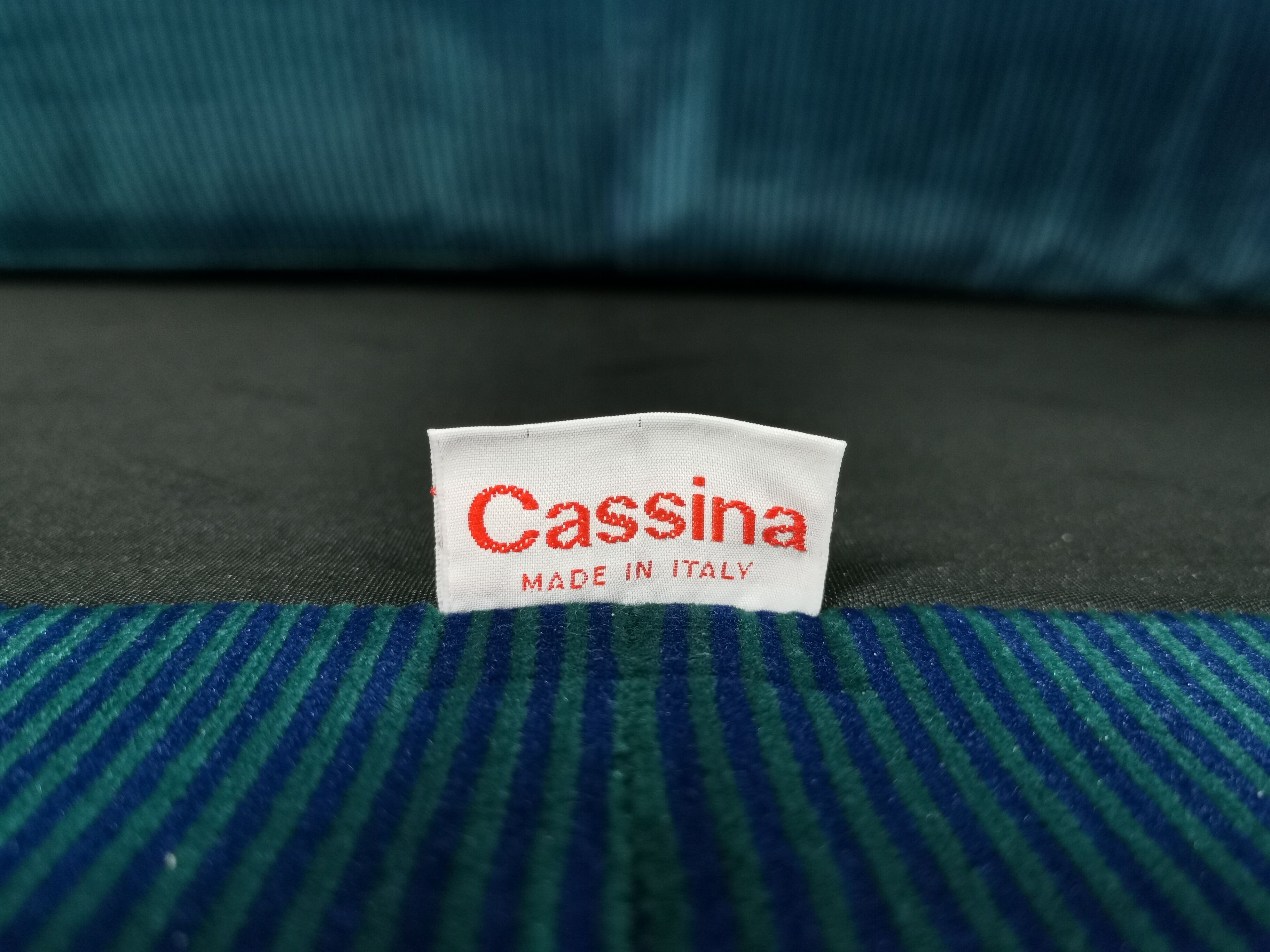Canapé Cassina 2 places Maralunga par Vico Magistretti.